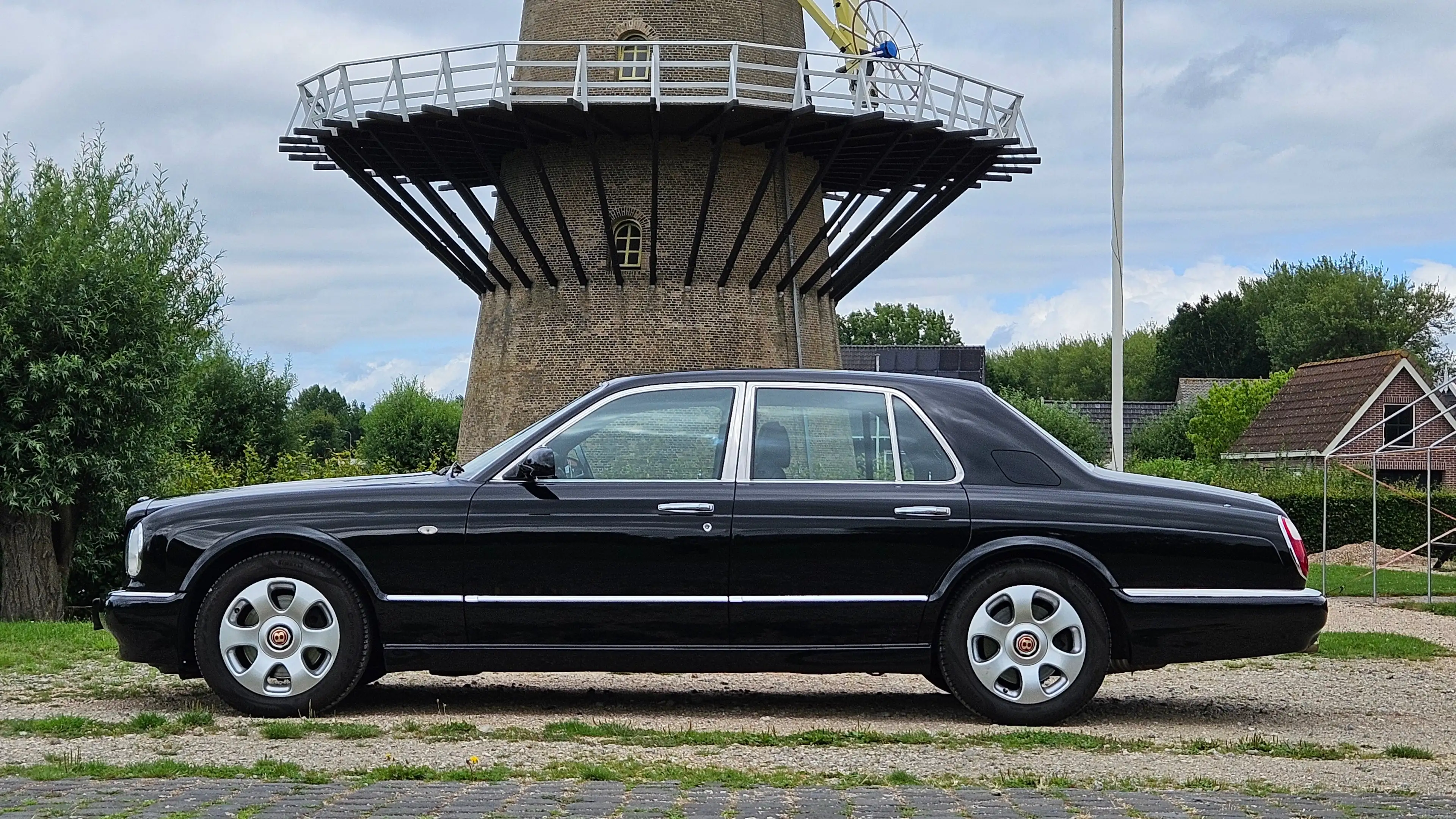 Bentley Arnage — photo 5
