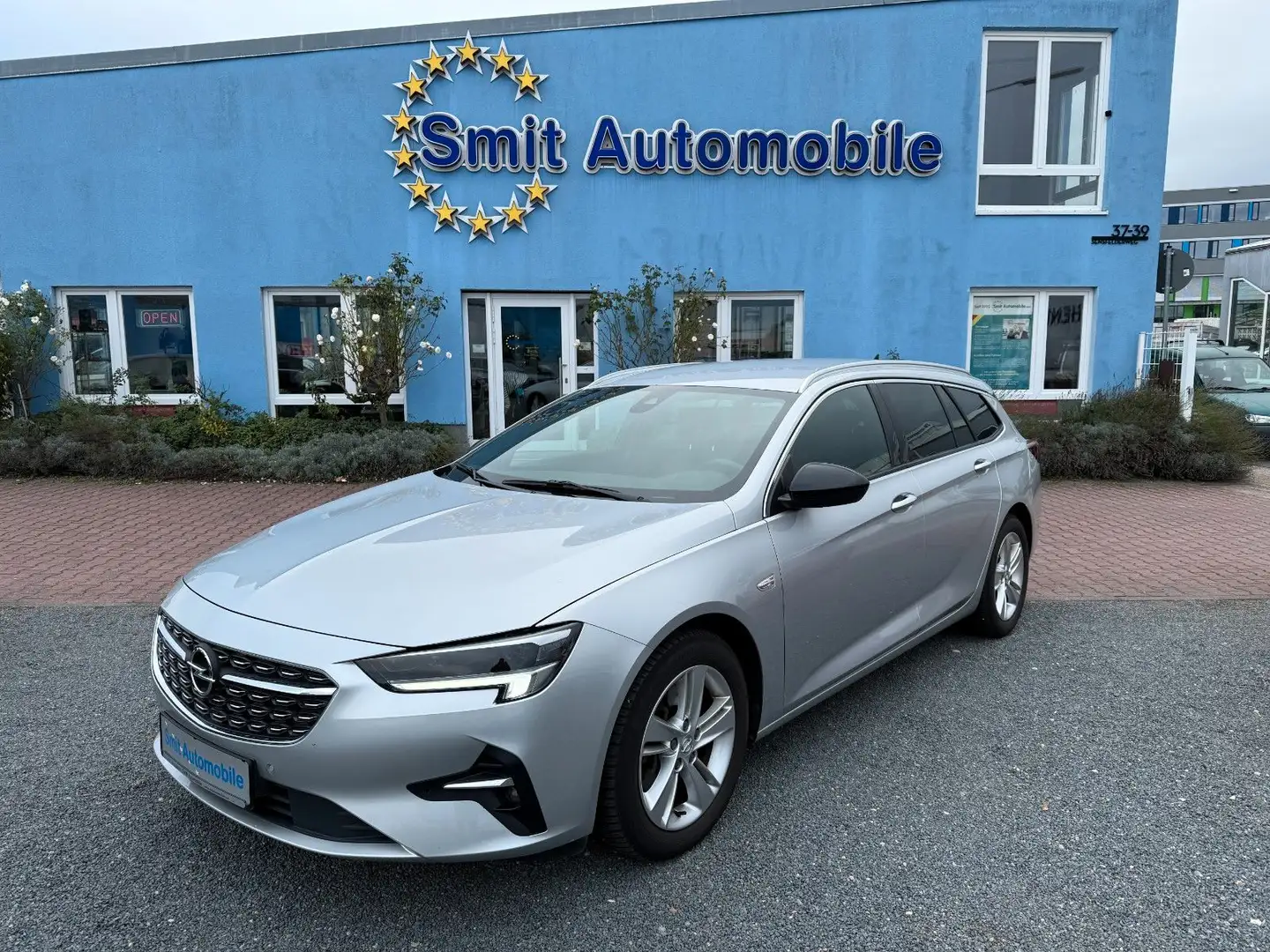 Opel Insignia B Sports Tourer Business Automatik Silber - 1