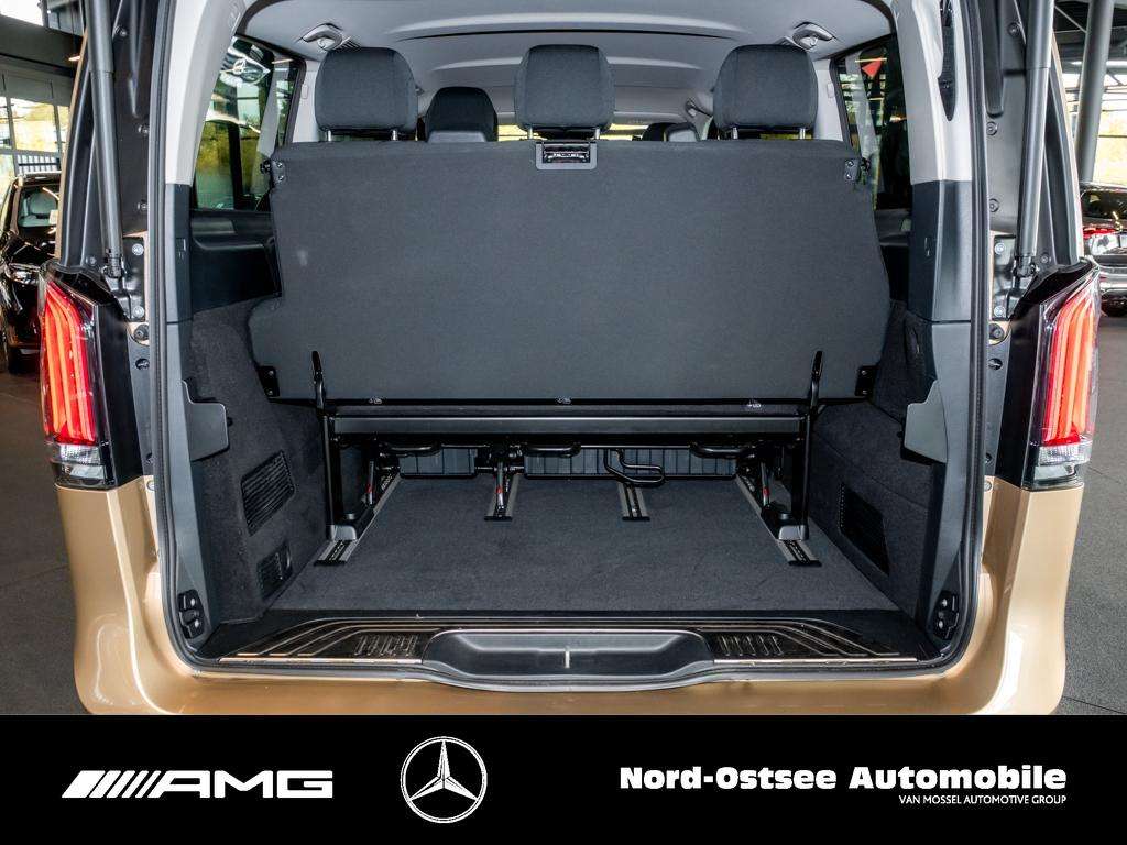 Mercedes-Benz V 220