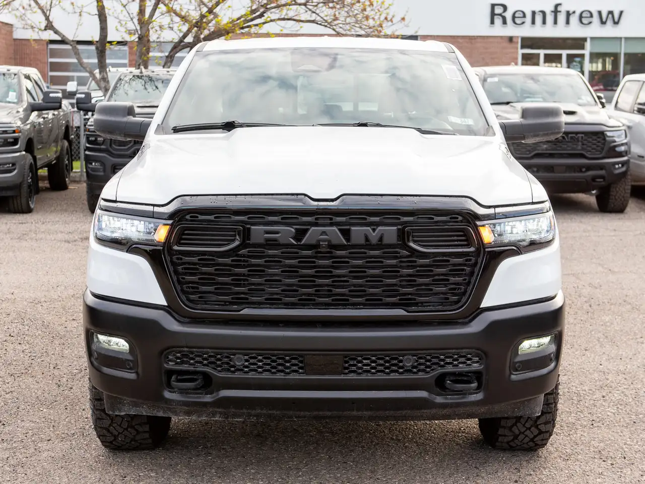 RAM 1500 снимка RAM 1500