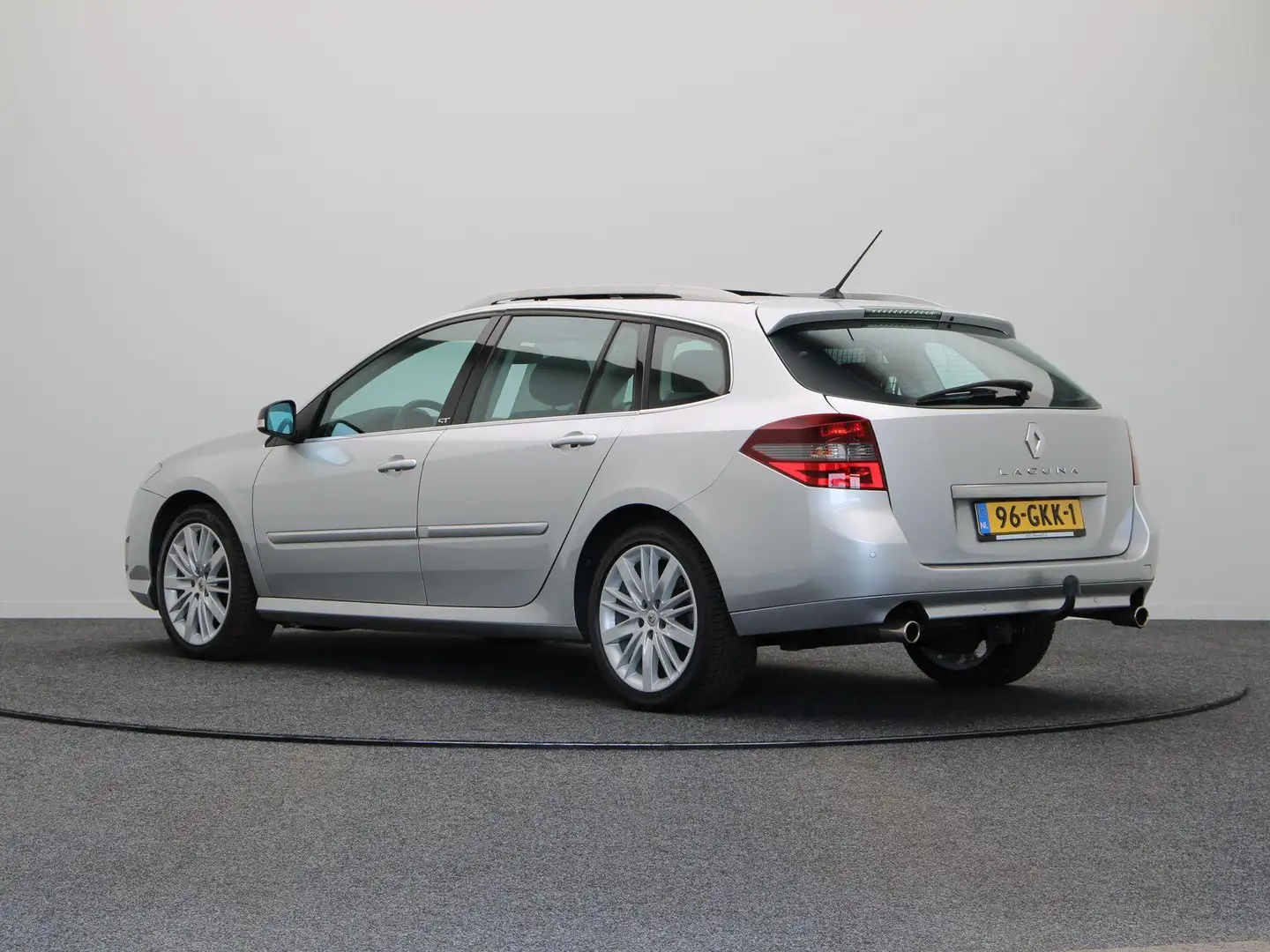 Renault Laguna Estate 2.0 16V T GT 205pk | Panorama dak | 1 ste e Grijs - 2