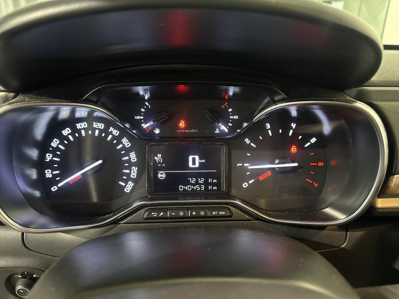 Citroen C3 1.2 PureTech Shine — photo 15