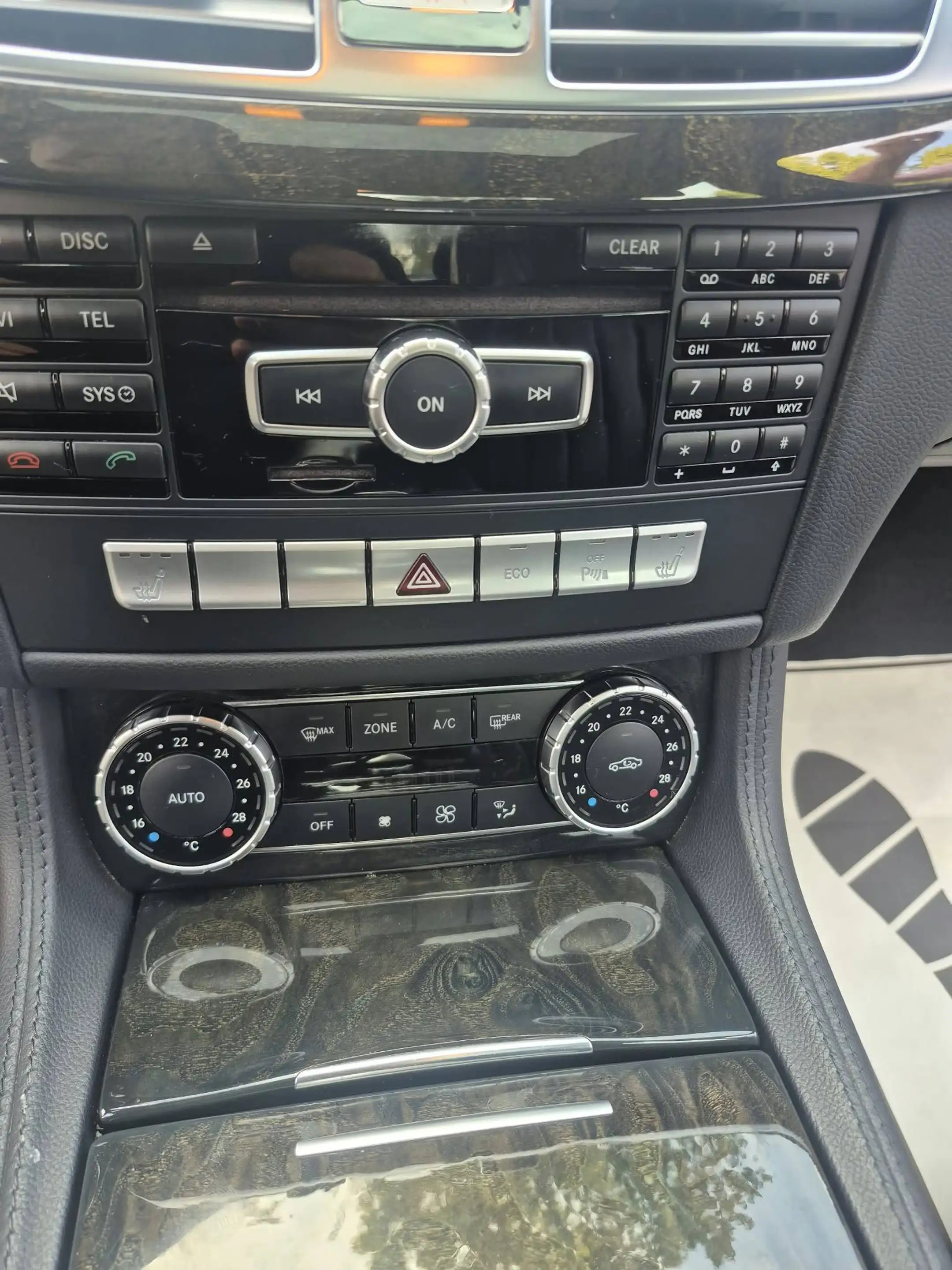 Mercedes-Benz CLS 250 CLS 250 CDI BE — photo 2