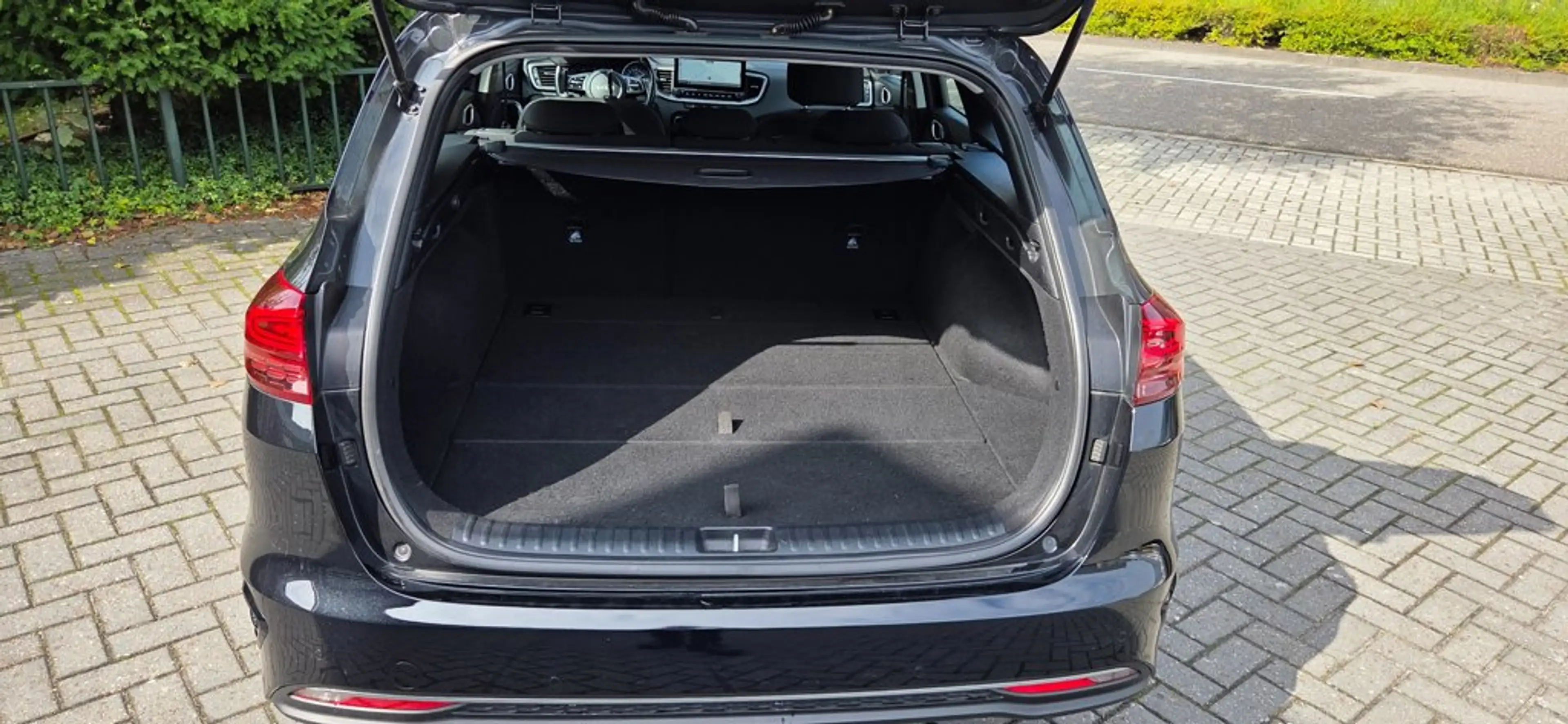 Kia Ceed SW / cee'd SW Sportswagon 1.0 T-GDi DynamicLine — photo 13