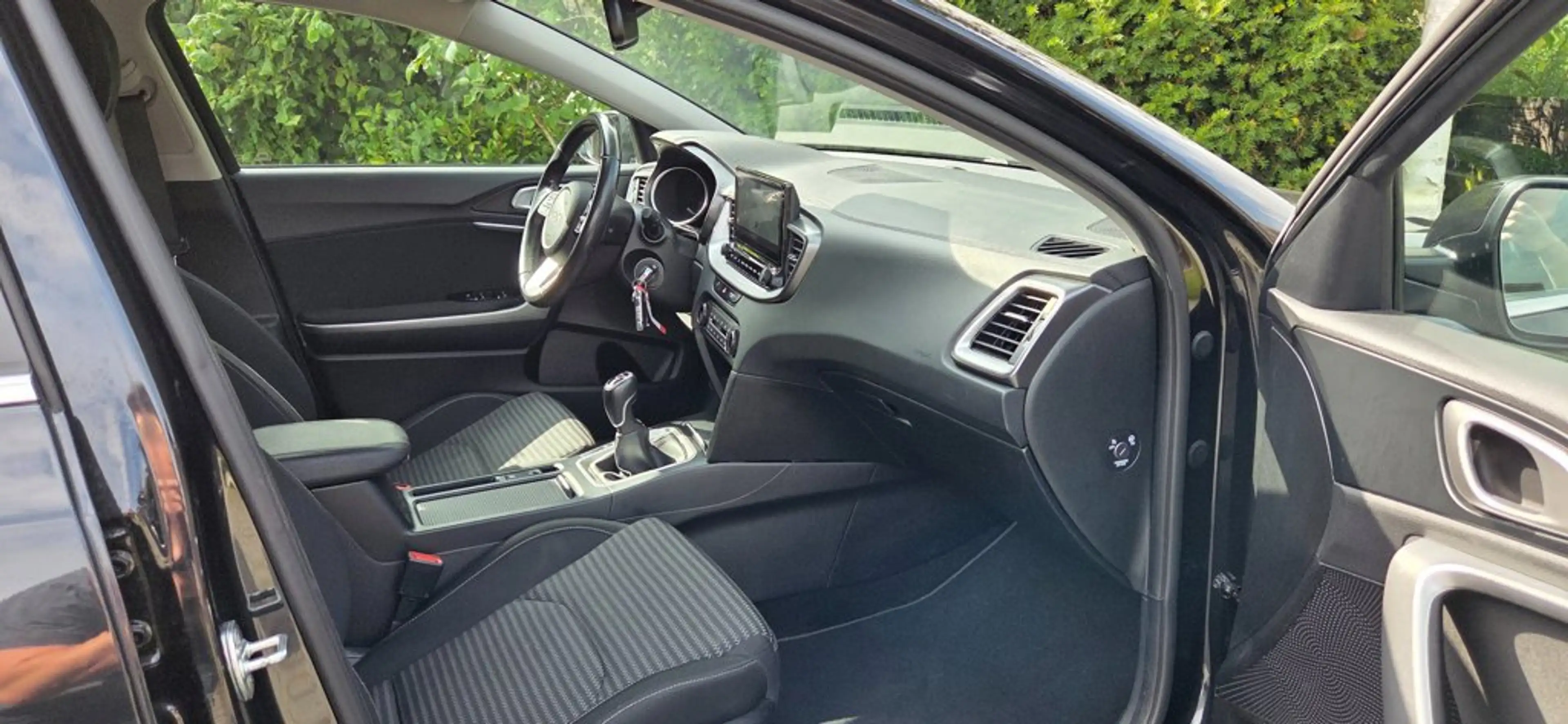 Kia Ceed SW / cee'd SW Sportswagon 1.0 T-GDi DynamicLine — photo 11