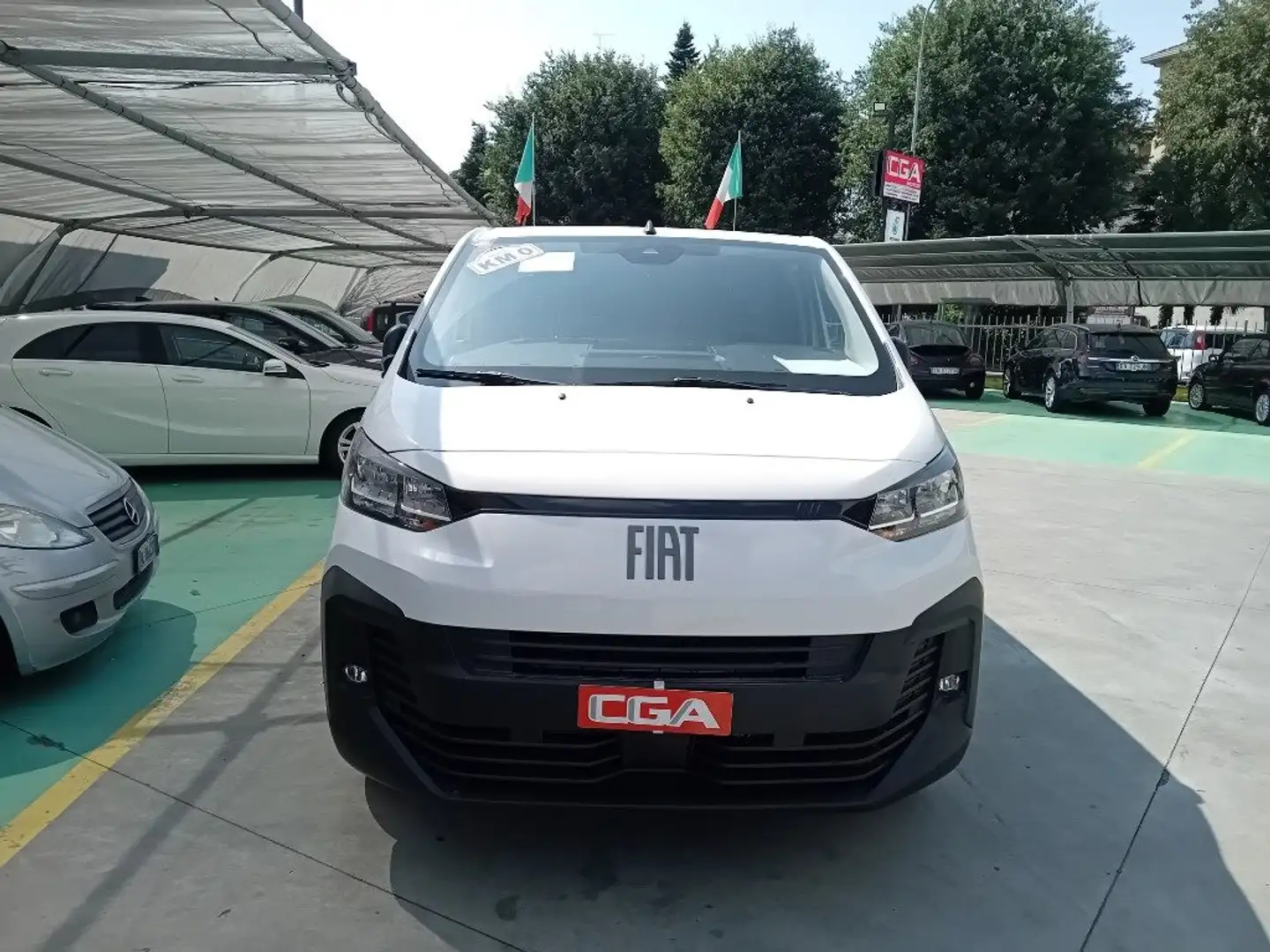 Fiat Scudo 1.5 BlueHDi 120 CV S&S PL-TN Furgone Blanco - 1