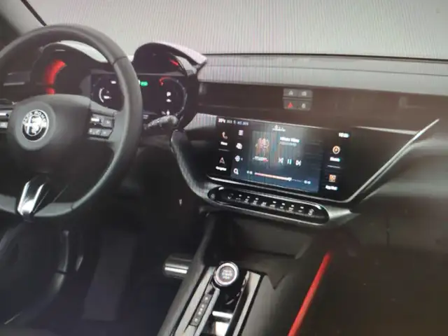Alfa Romeo Junior view 8