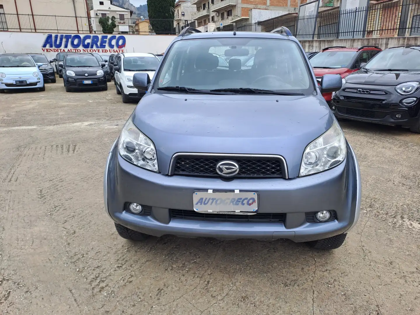 Daihatsu Terios 1.5 4WD SX O/F Gris - 2