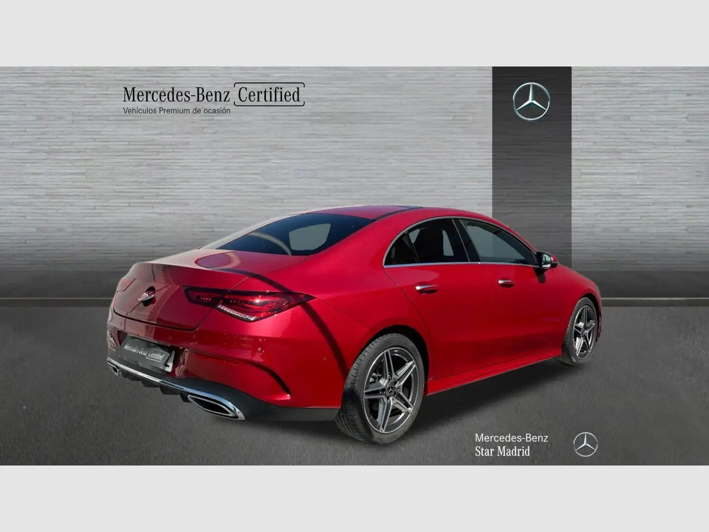 Mercedes-Benz CLA 180 Rojo - 2
