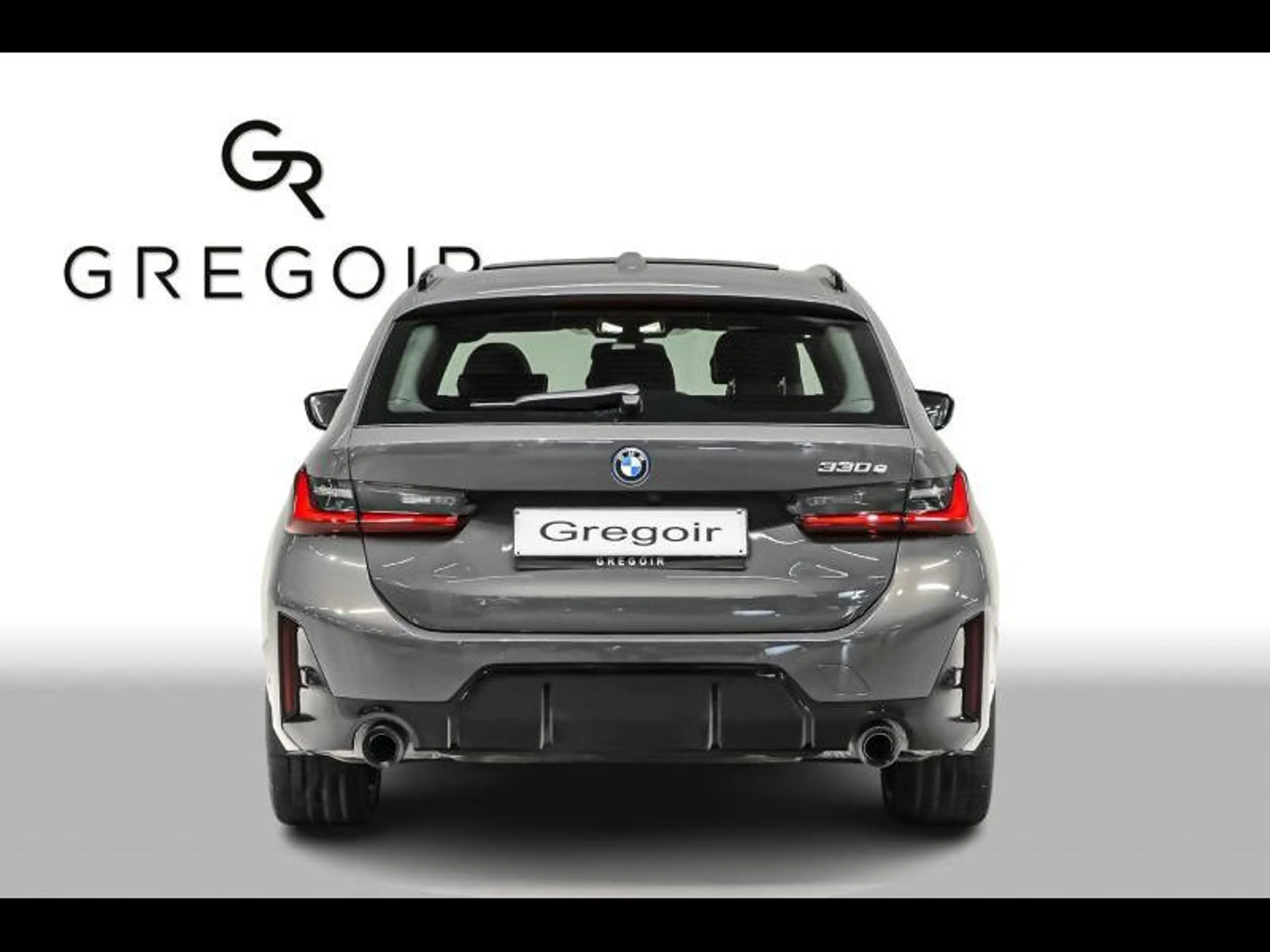 BMW 330 e Touring - M Pack — photo 4