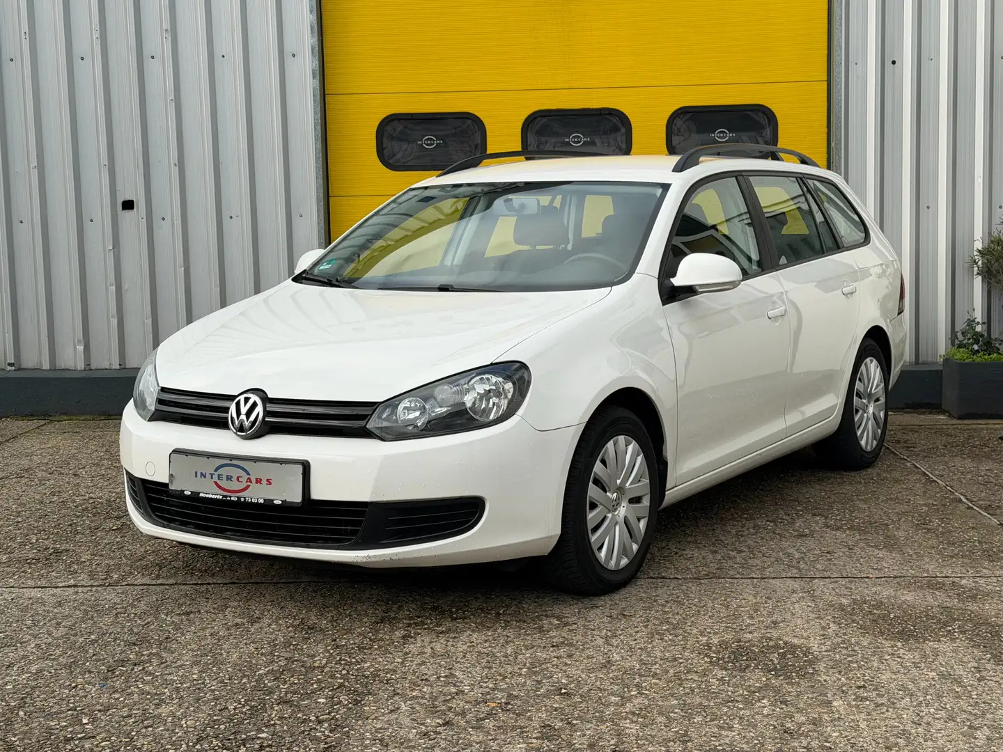 Volkswagen Golf Variant 1,6 TDI HU + AU Neu Weiß - 1