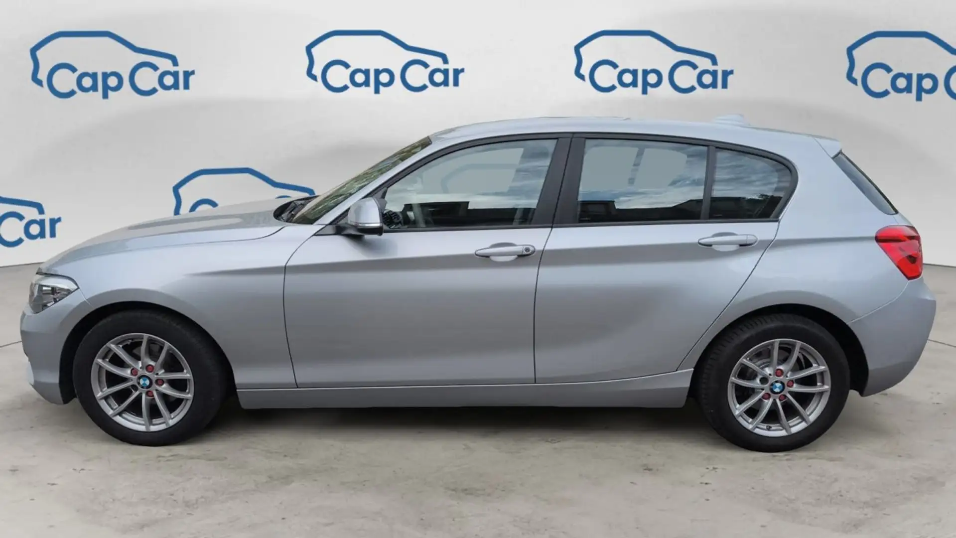 BMW 116 116d 116 BVA8 Lounge - 2