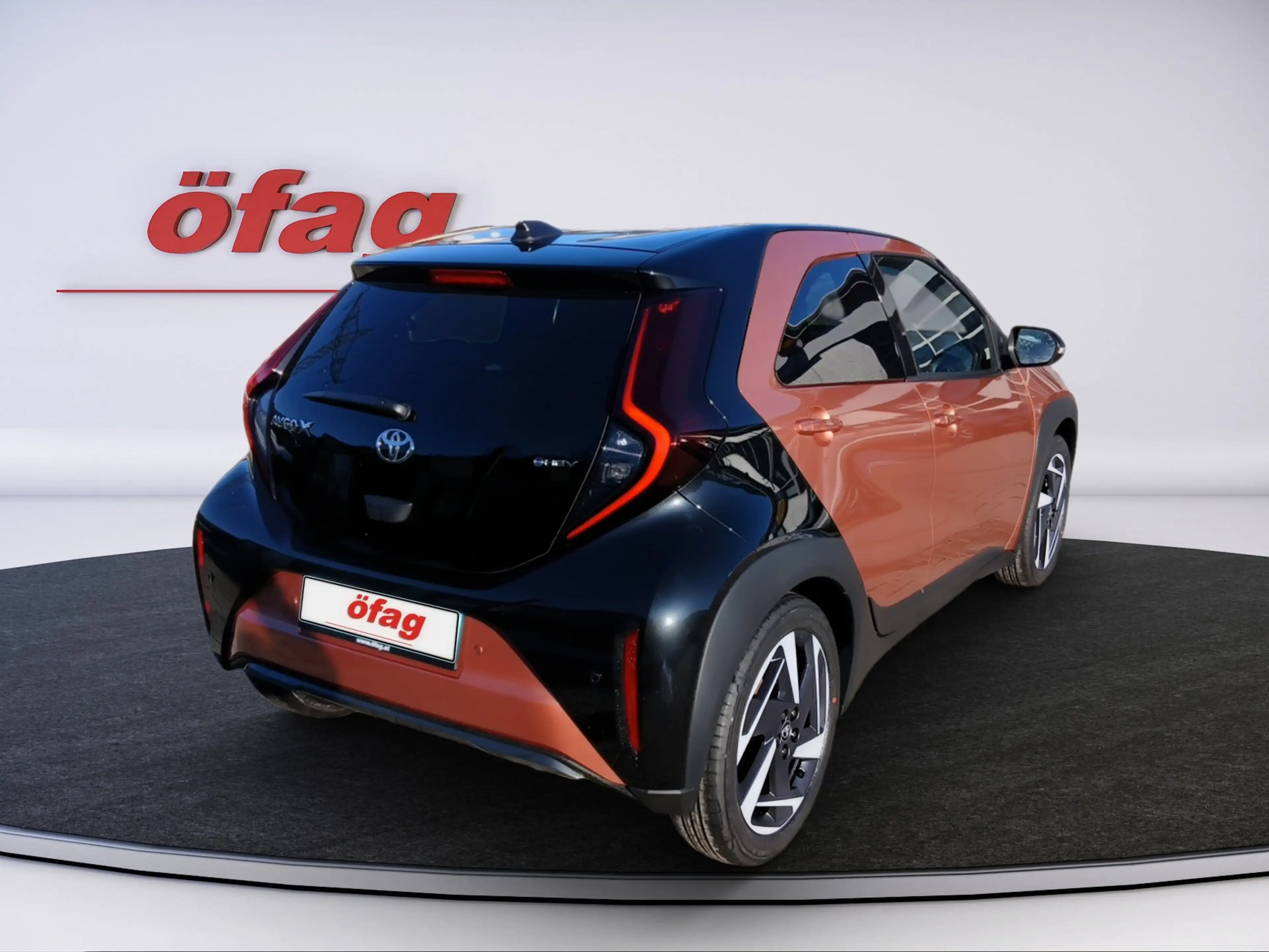 Toyota Aygo X 1.5 Hybrid Active CVT — photo 5