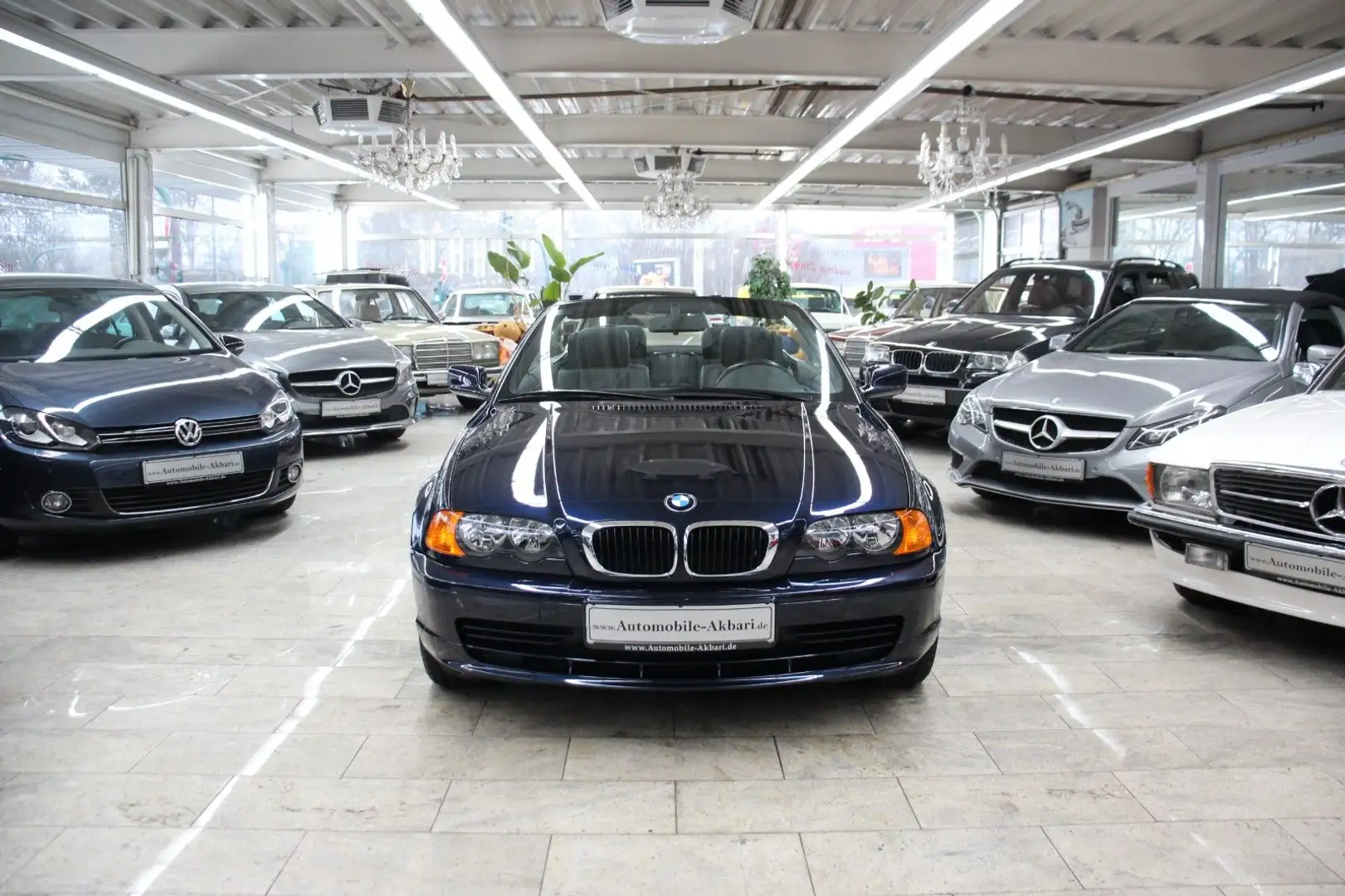 BMW 318 Ci Cabrio *1.Hand/Scheckheft/Vollleder* Bleu - 1