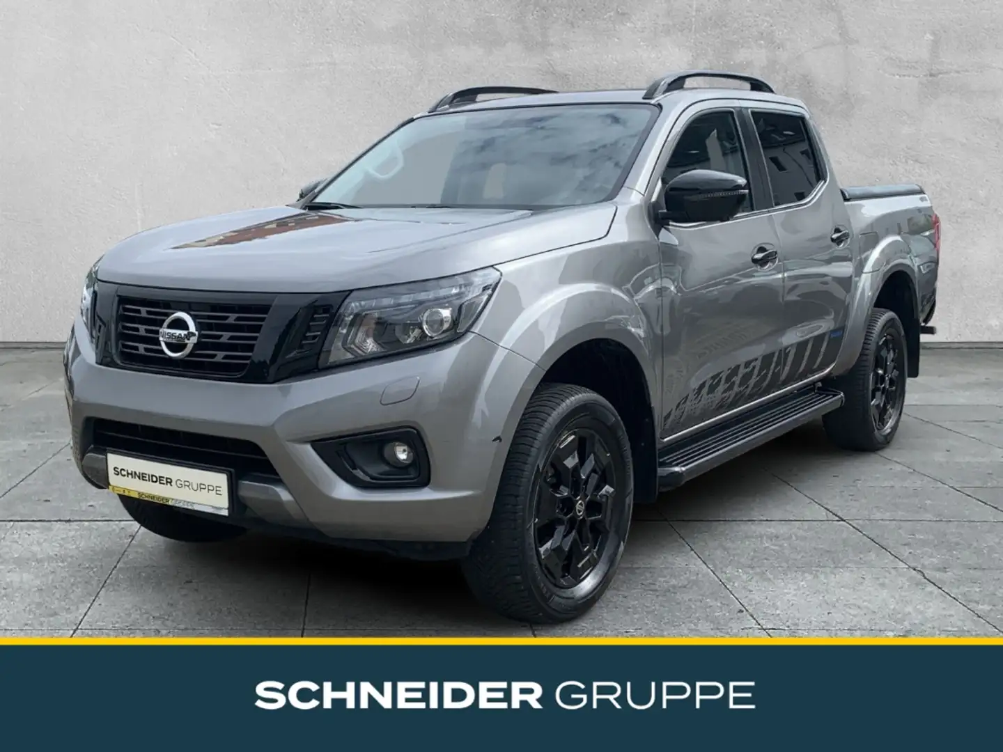 Nissan Navara 2.3 dCi NP300 Double Cab 4x4 N-Guard AHK Grau - 1