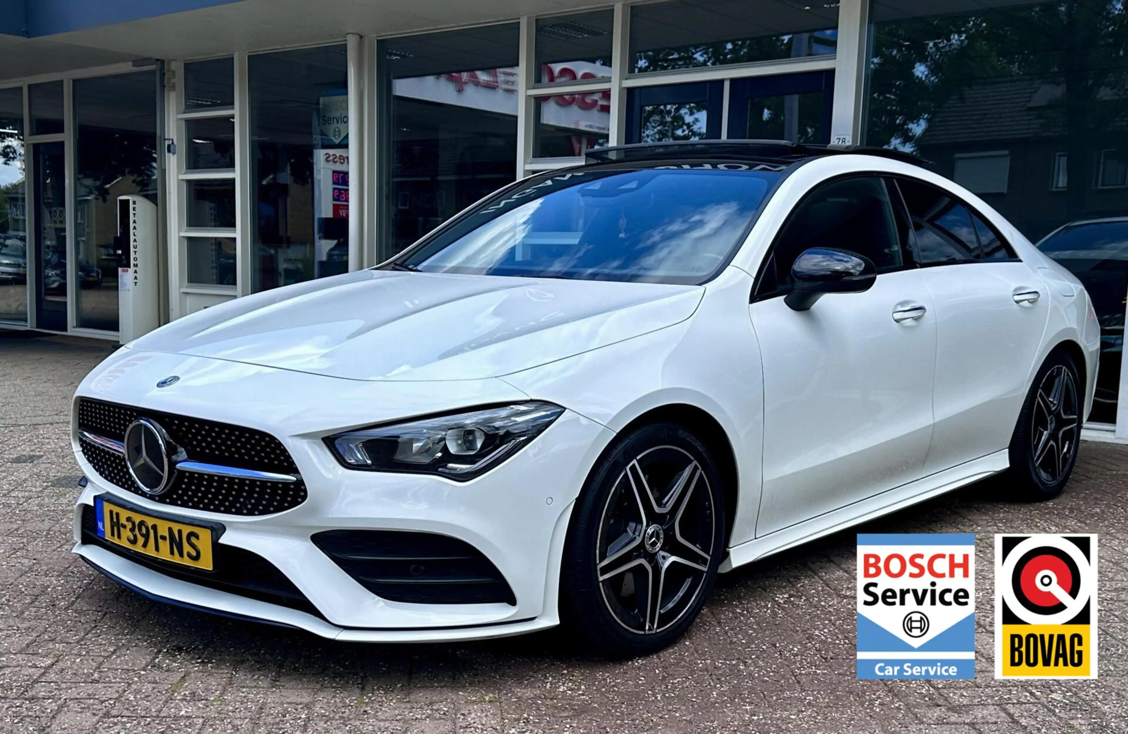 Mercedes-Benz CLA 200 AMG-Line Led, Pano, Sfeerverlichting, Camera, LM..