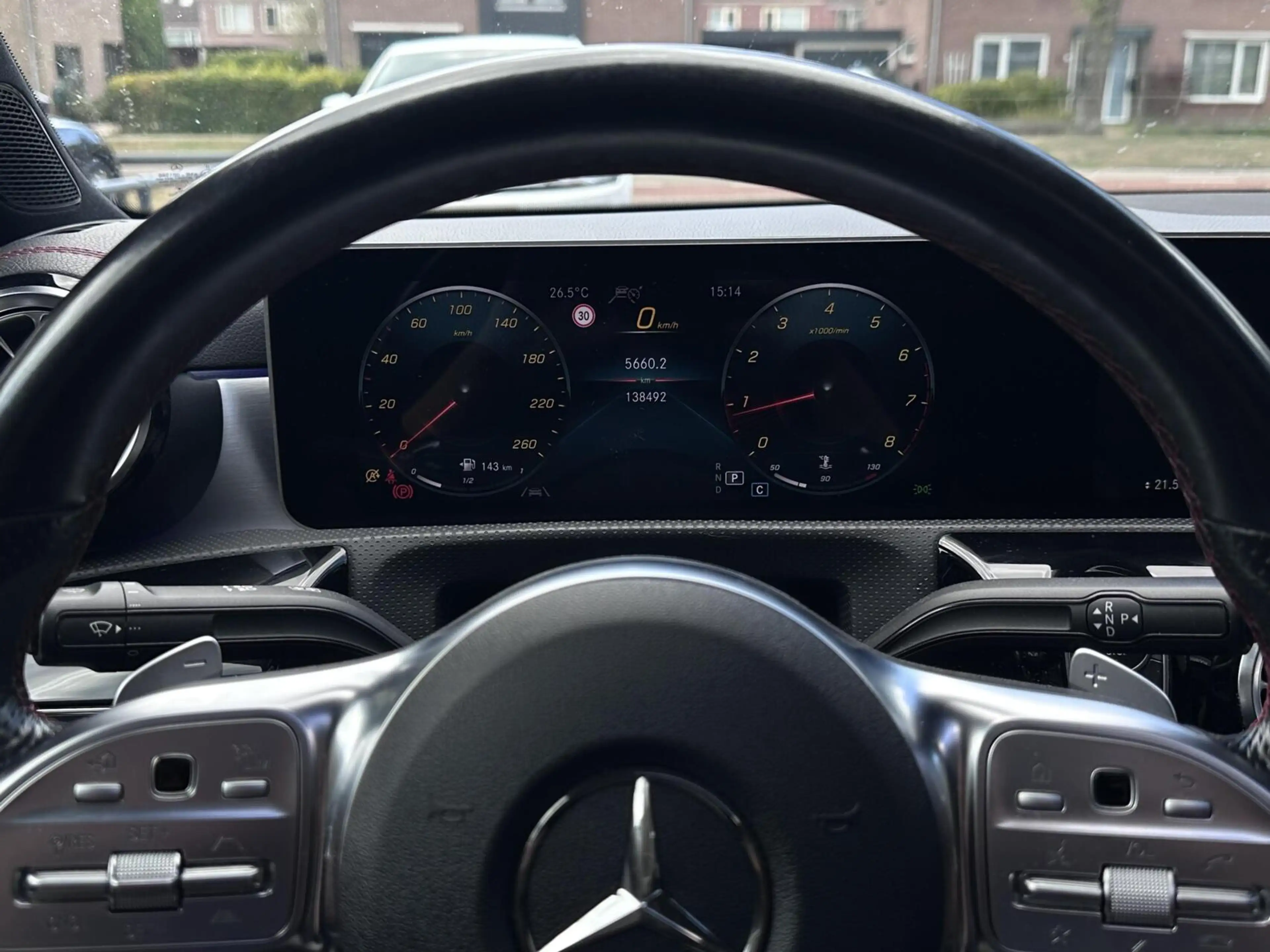 Mercedes-Benz CLA 200 AMG-Line Led, Pano, Sfeerverlichting, Camera, LM.. — photo 12