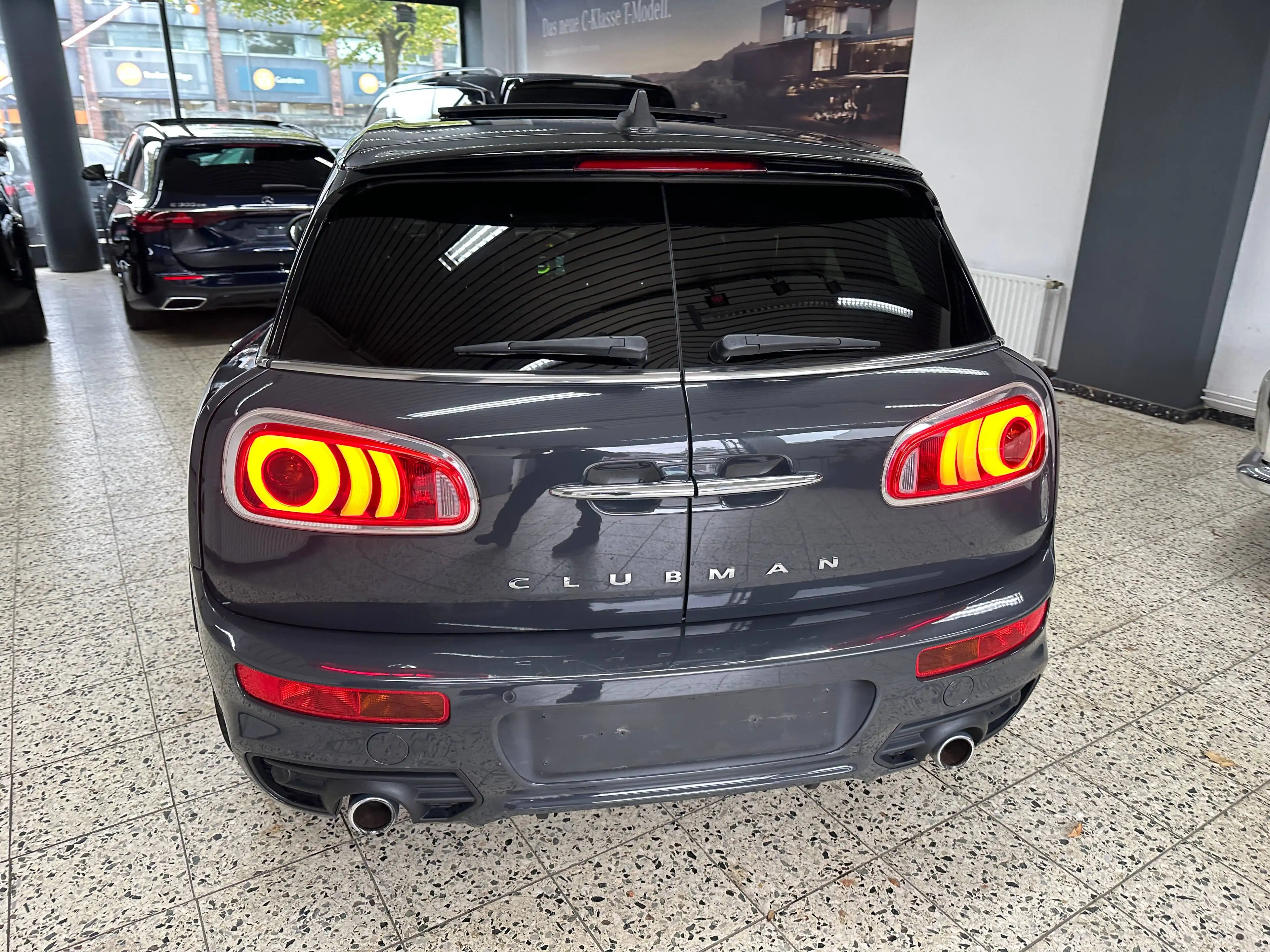 MINI Cooper S Clubman John Cooper Works Chilli AUT/NAV/LED/HUD/KAMERA/P-DACH/PDC/SHZ/LMR19" — photo 5