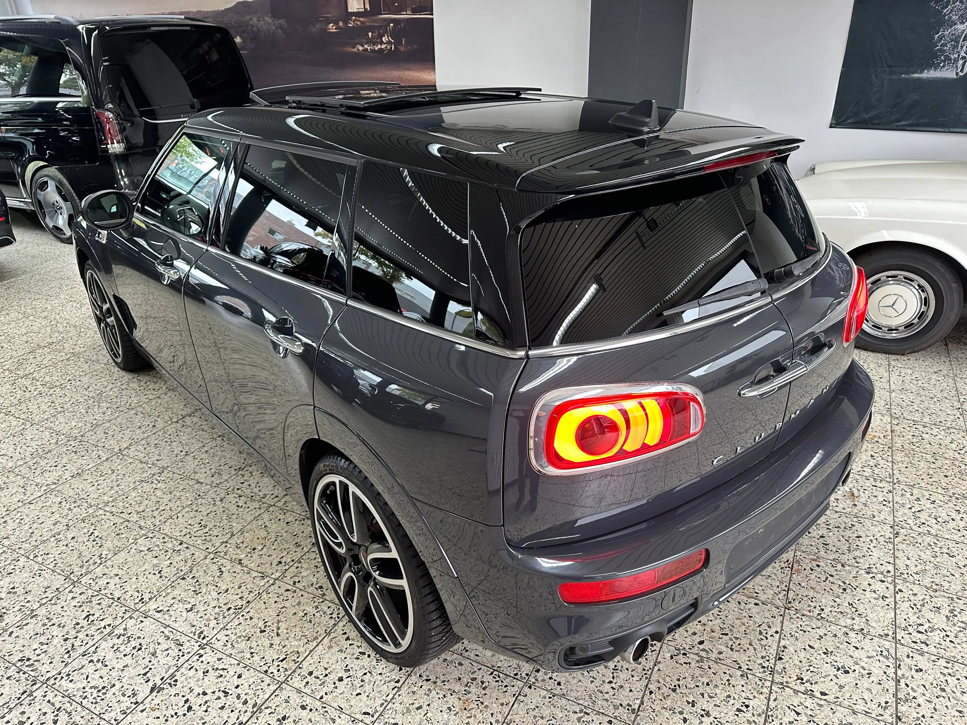 MINI Cooper S Clubman John Cooper Works Chilli AUT/NAV/LED/HUD/KAMERA/P-DACH/PDC/SHZ/LMR19" — photo 6