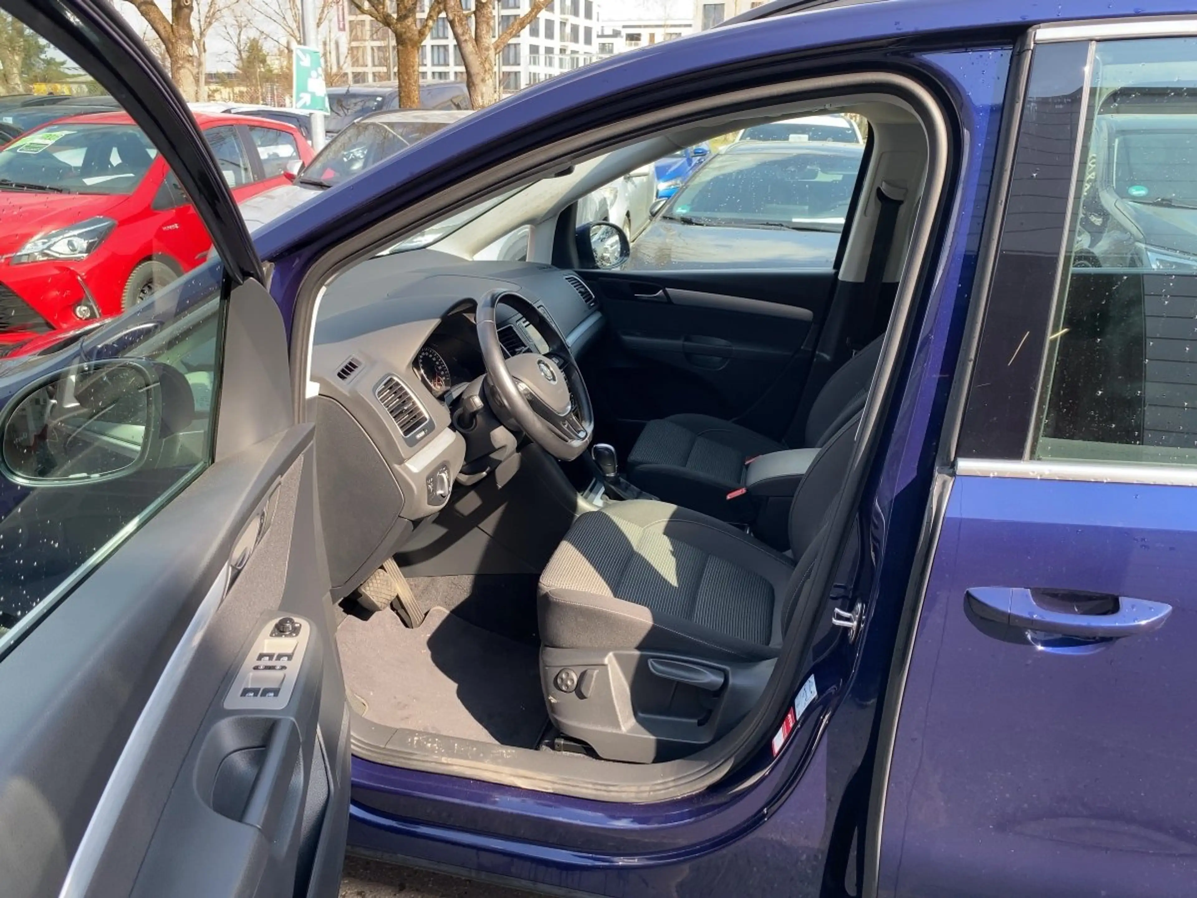 Volkswagen Sharan 1.4 TSI BMT Comfortline 7 Sitzer*1.Hand — photo 10