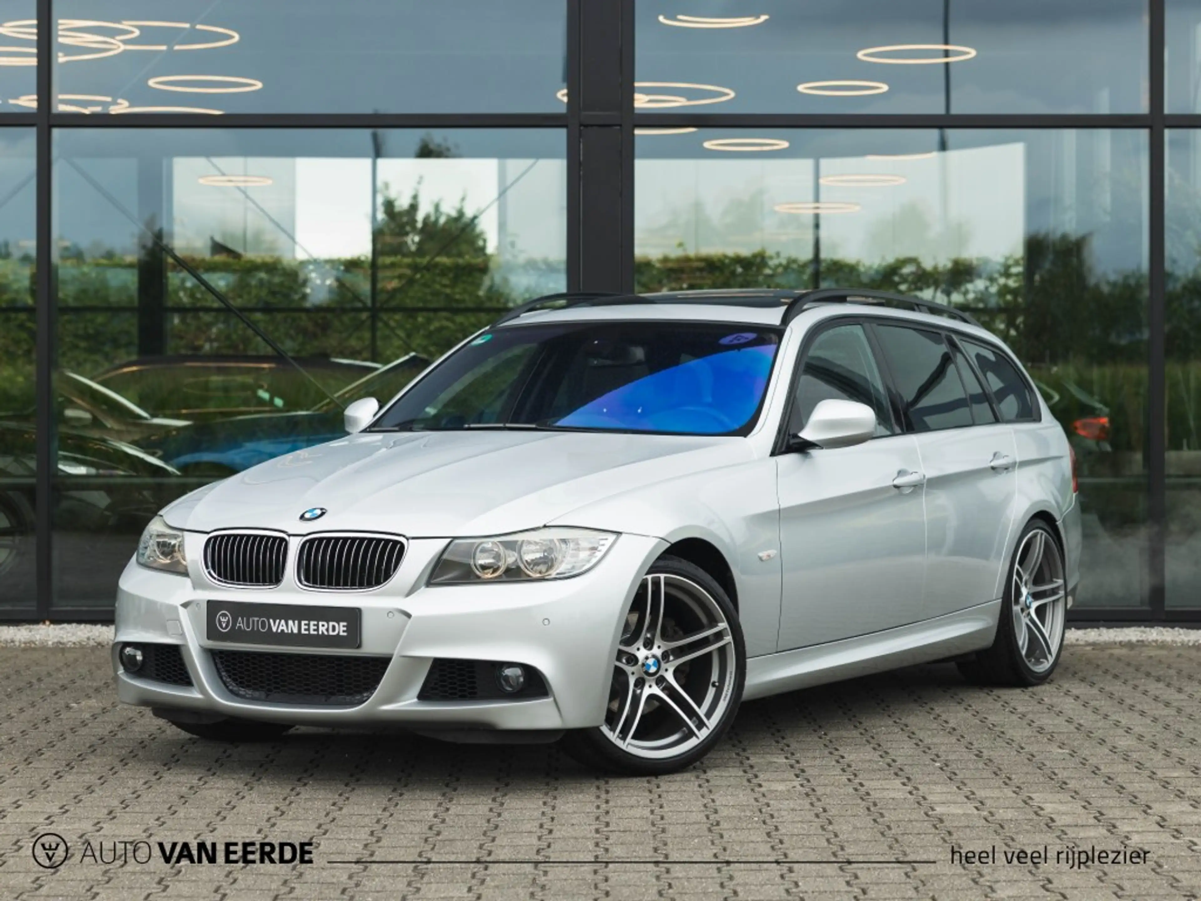 BMW 325 (3 serie) 325i Touring LCI M-sport H6! â Pano