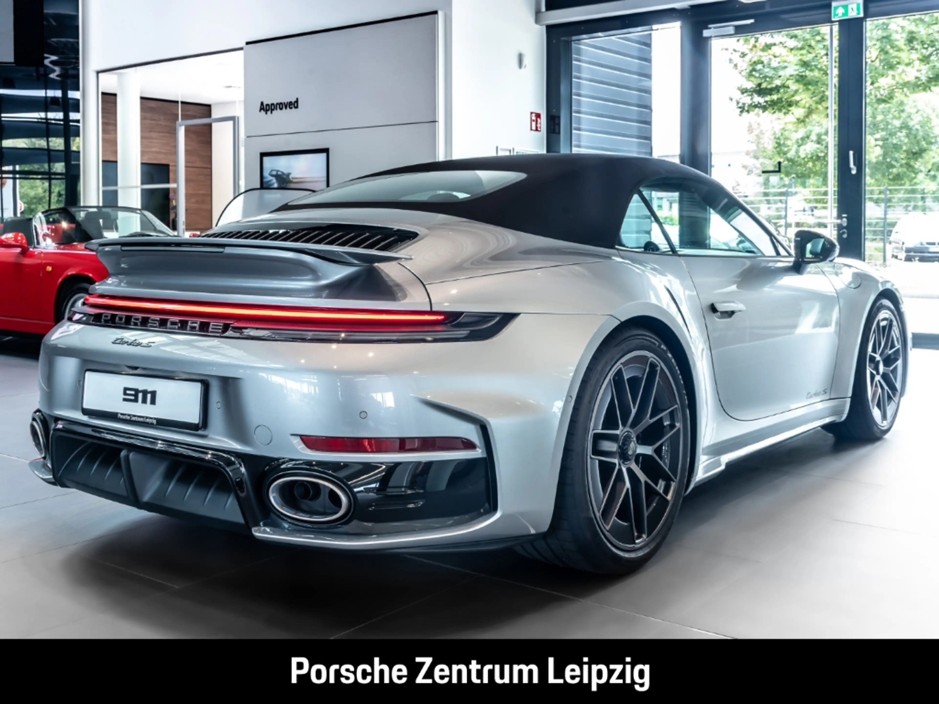 Porsche 992 911 Turbo S Cabriolet Burmester InnoDrive — photo 6