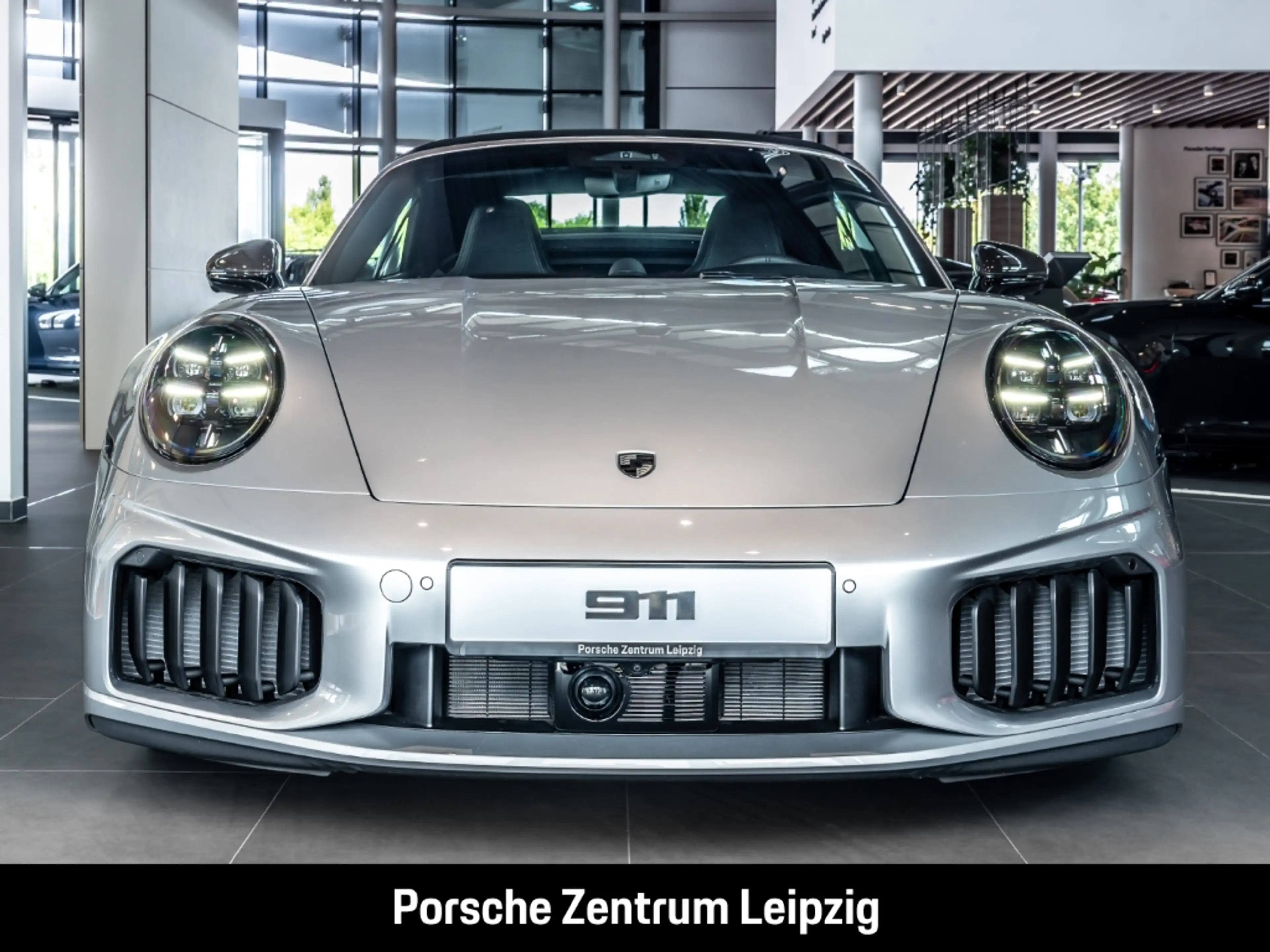Porsche 992 911 Turbo S Cabriolet Burmester InnoDrive — photo 4