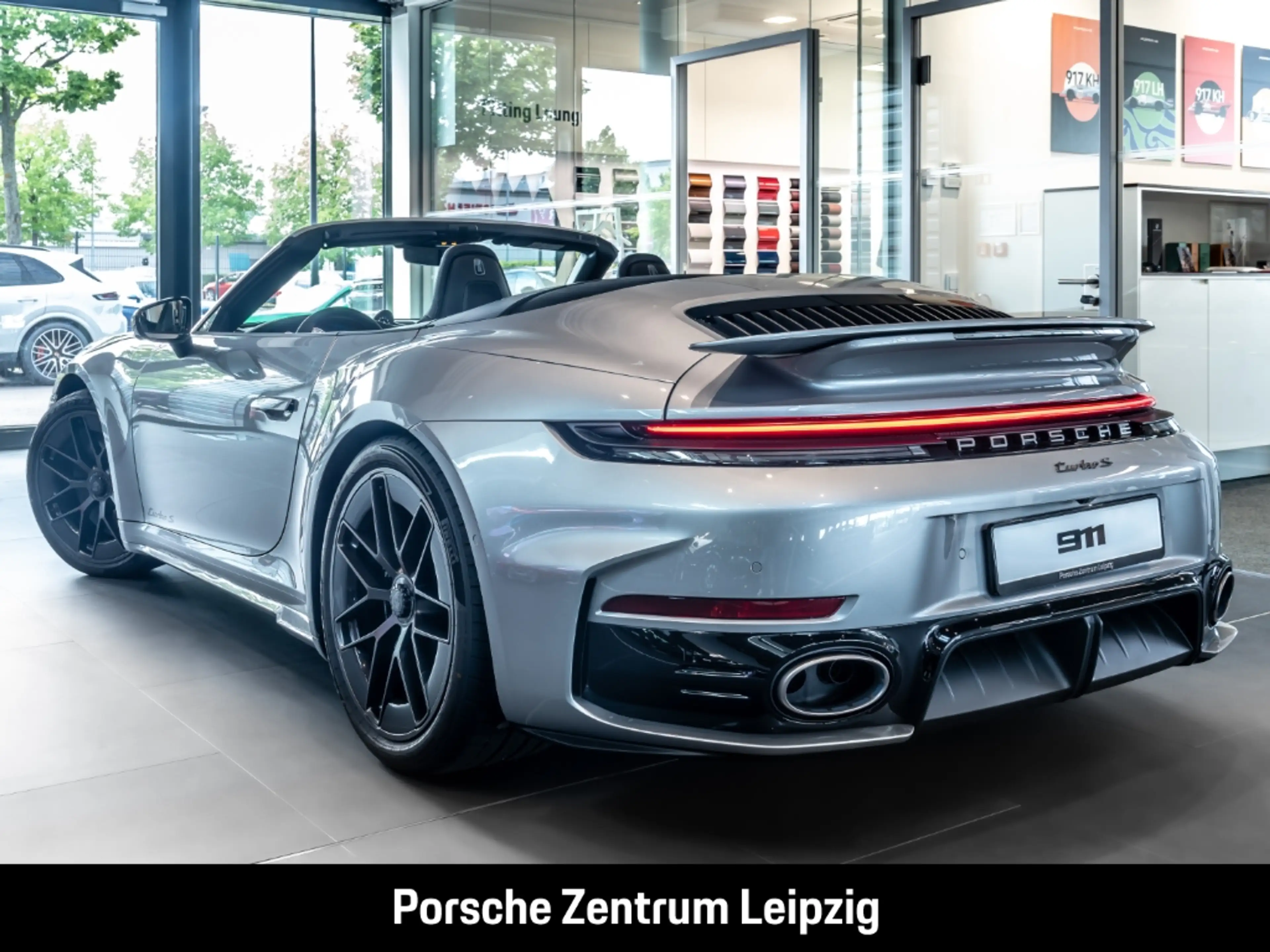 Porsche 992 911 Turbo S Cabriolet Burmester InnoDrive — photo 9