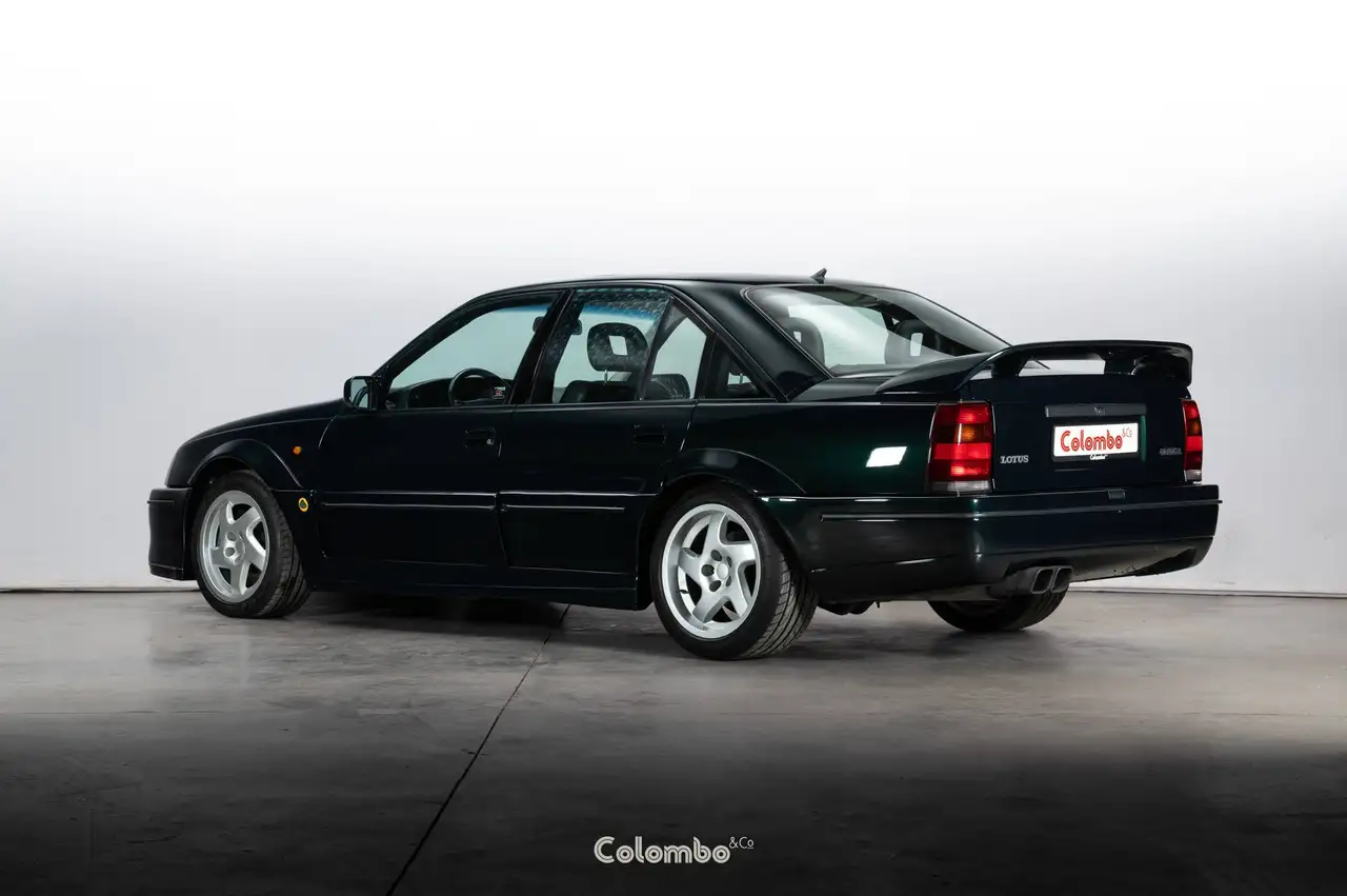 Lotus Omega 3.6L inline-six Turbo, foto 3