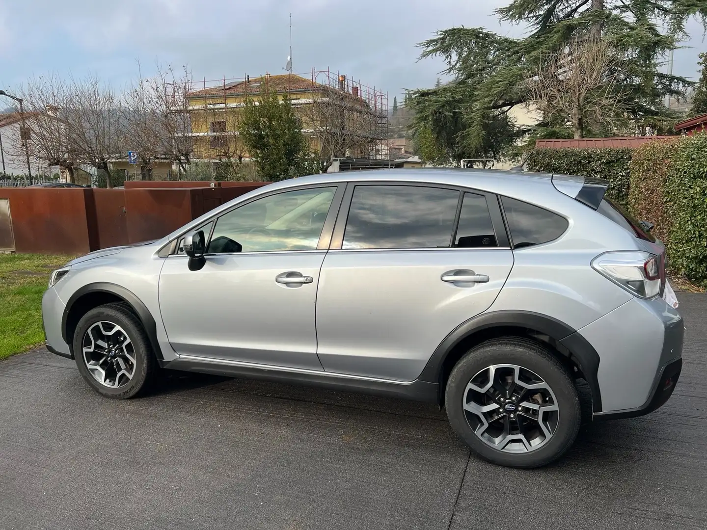 Subaru XV XV I 1.6i Adventure bi-fuel lineartronic my16 Grigio - 1