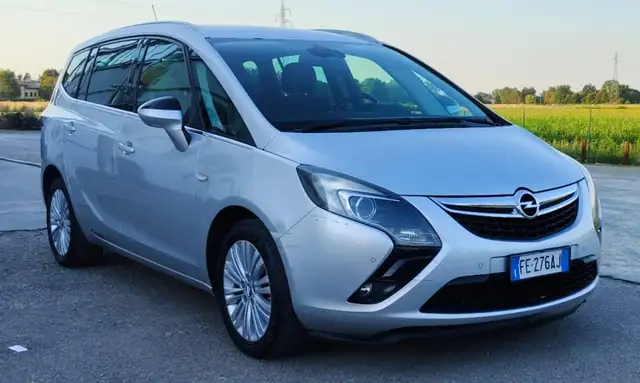 Opel Zafira Tourer