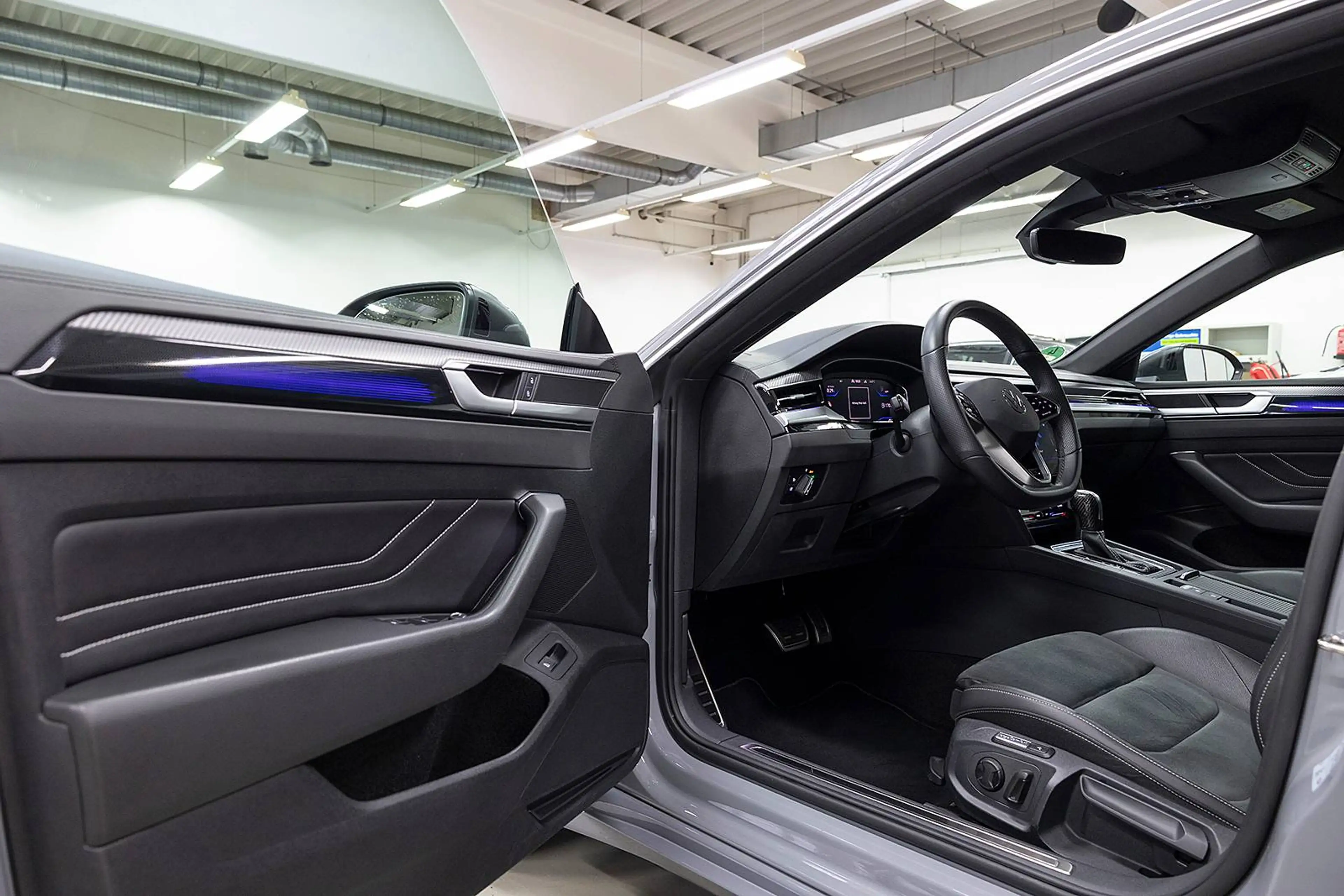 Volkswagen Arteon ARTEON ART R-LINE 4M LED NAV-PRO ACC PDC KAM KEY SHZ CarPlay AHK 20" — photo 7