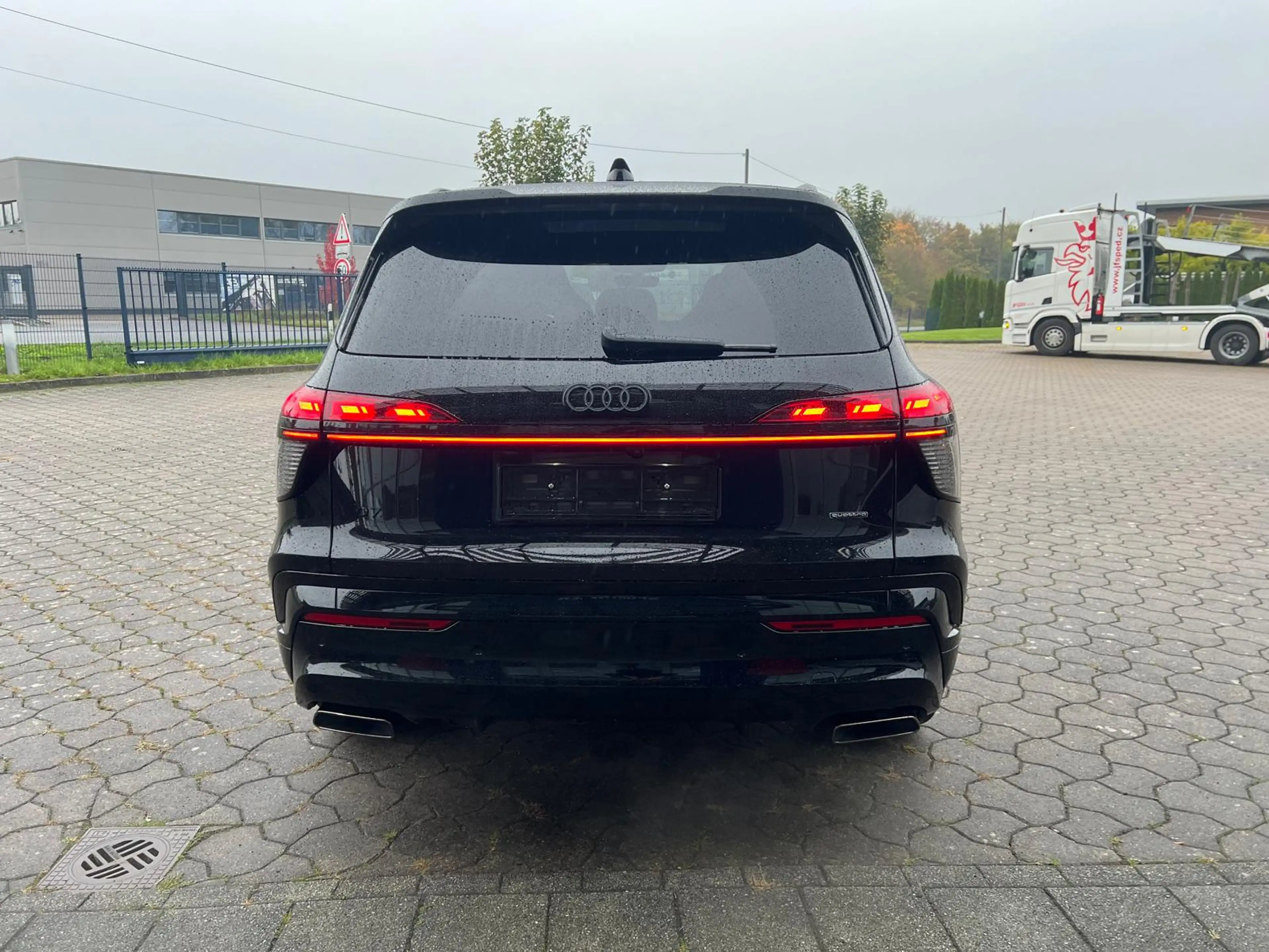 Audi Q7 Q7 LP: *126K* PANO/MASSAGE/23"/LUFT/360° — photo 6