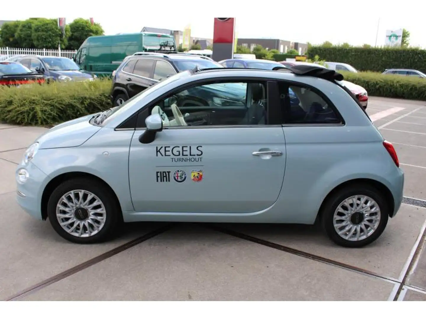 Fiat 500C Dolce Vita Hybrid Vert - 2