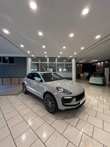 Porsche Macan 2.0 T