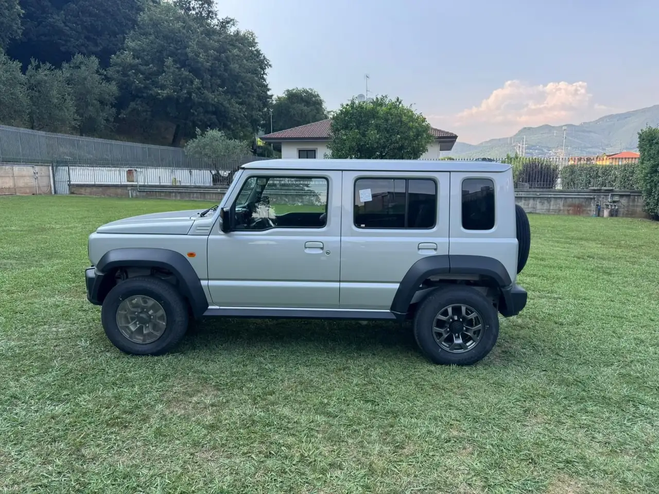 Suzuki Jimny 2026 — фото 10