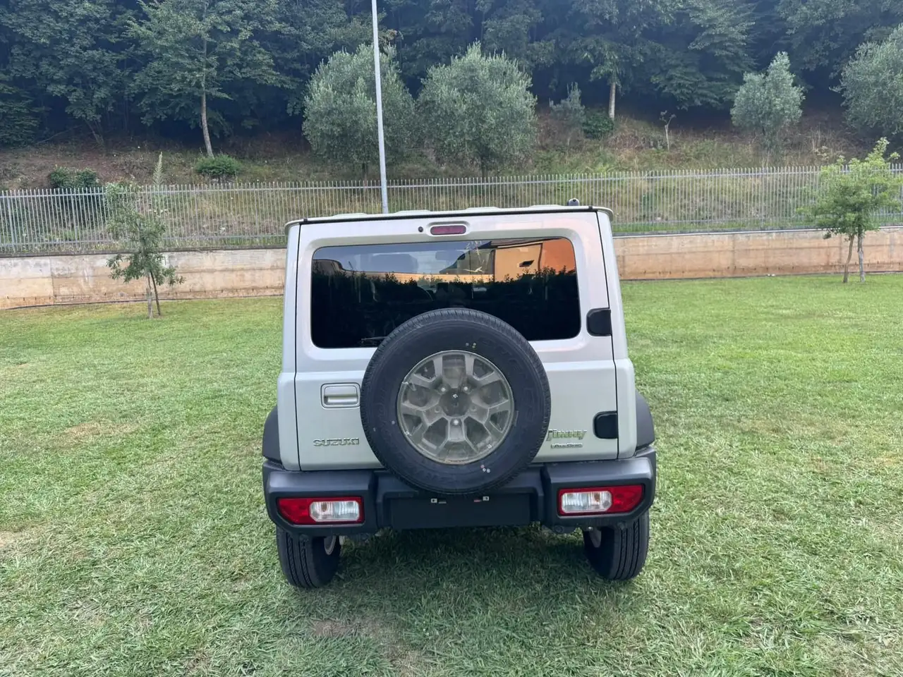 Suzuki Jimny 2026 — фото 11