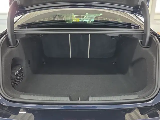 Audi A6 Limousine quattro TDI 150 kW Ansicht 14