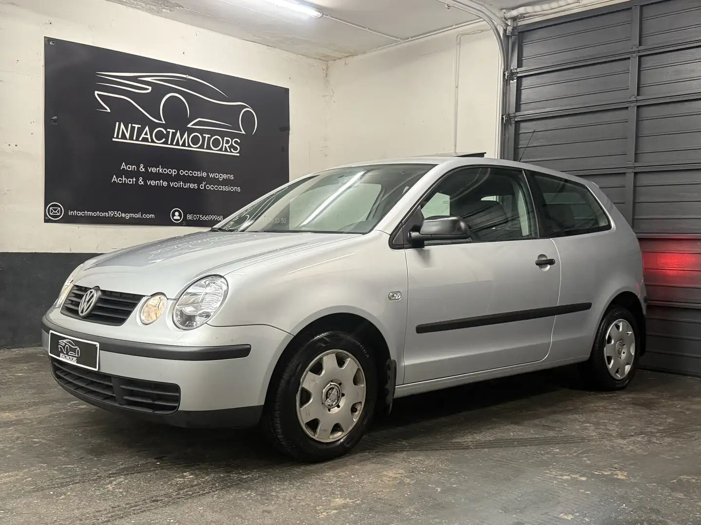 Volkswagen Polo Polo 1.2i 12v Base Zilver - 2