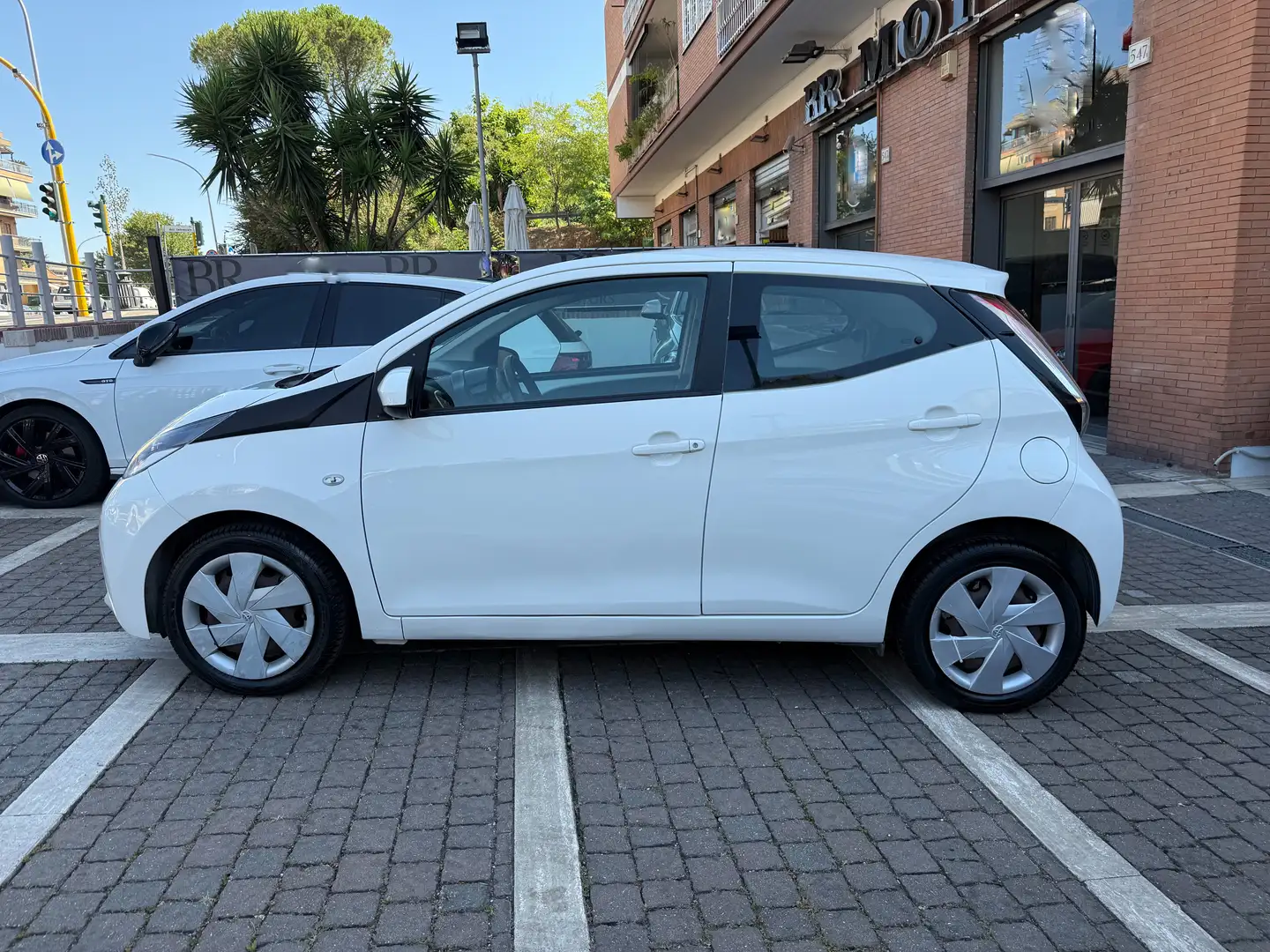 Toyota Aygo 5p X-play m-mt - SOLO 55.205Km - UNIPRO’ Bianco - 2