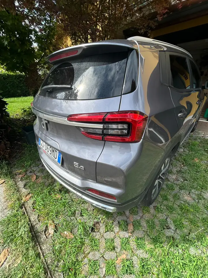 DR Automobiles DR5.0 2024