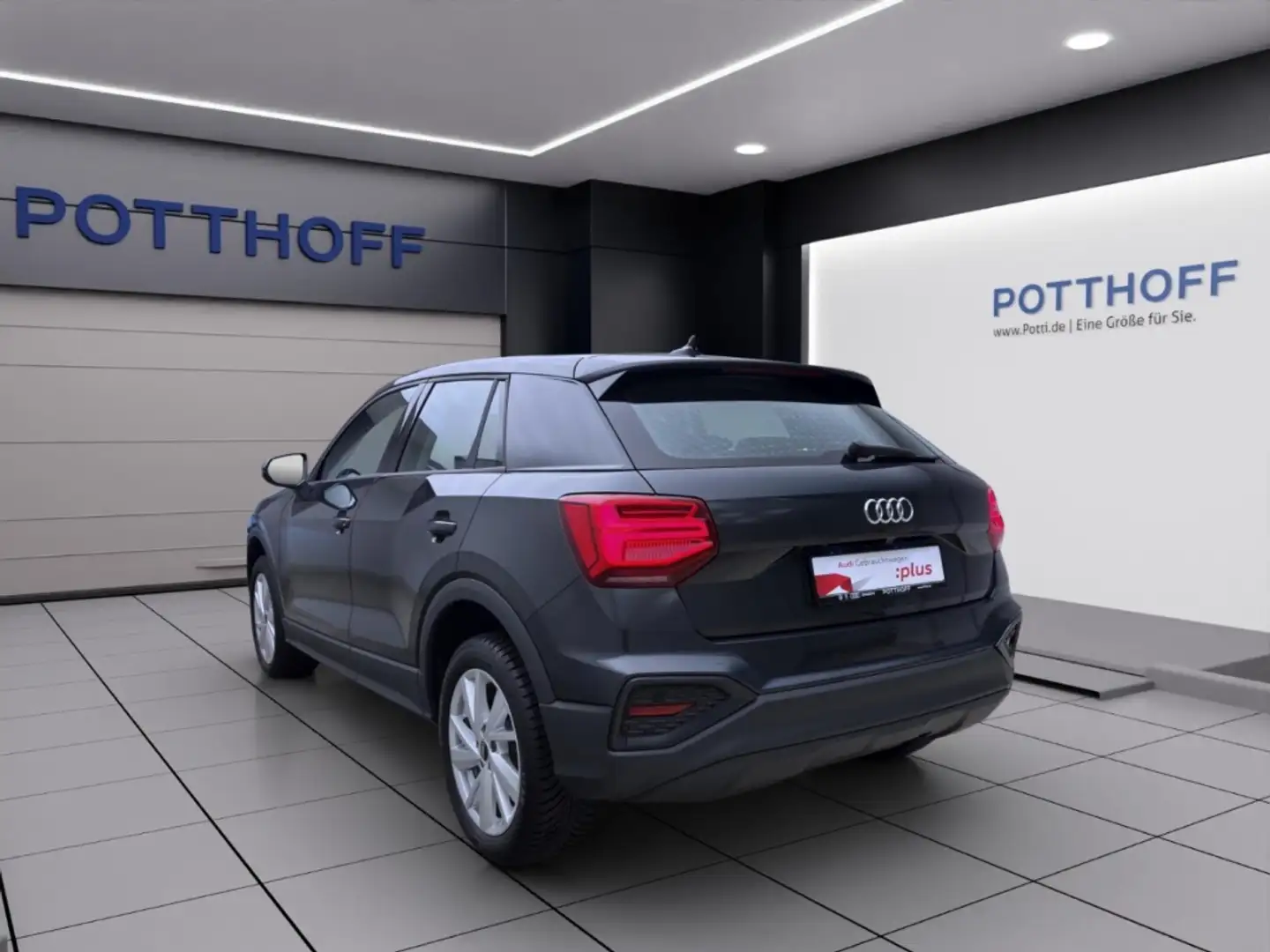 Audi Q2 30 TFSI MATRIX KAMERA SITZHZG PDC Grau - 2
