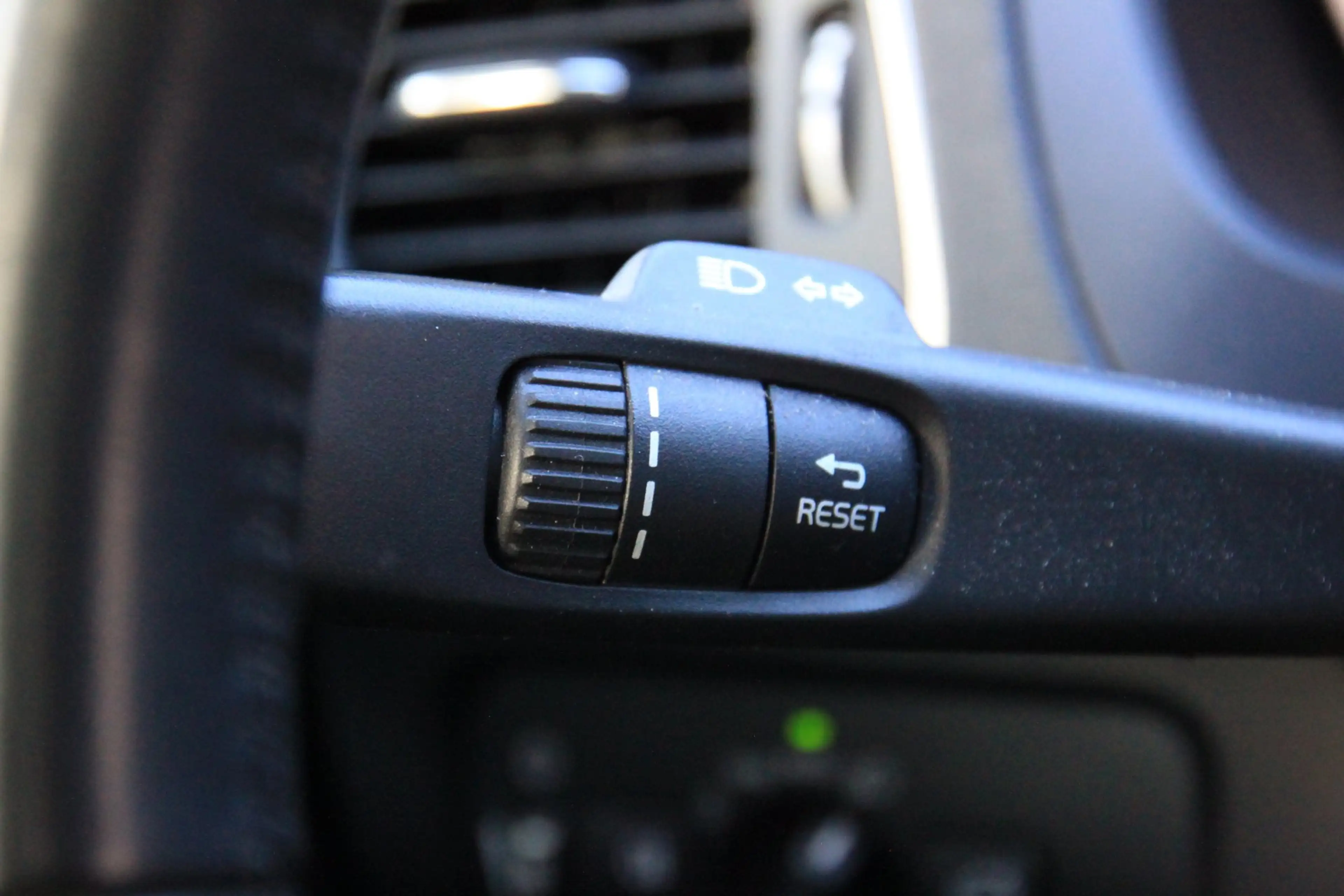 Volvo V40 Cross Country 1.5 T3 Polar+ Luxury Panorama/Camera/Leer/Blis/Ada — photo 16