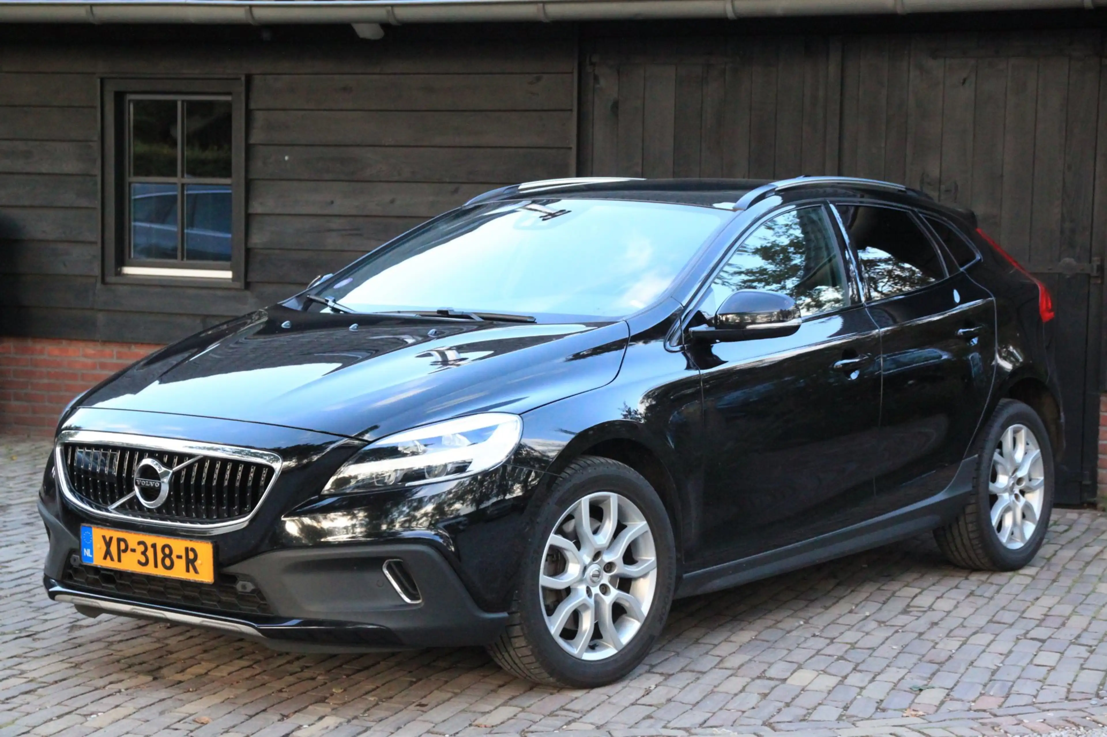 Volvo V40 Cross Country 1.5 T3 Polar+ Luxury Panorama/Camera/Leer/Blis/Ada — photo 10