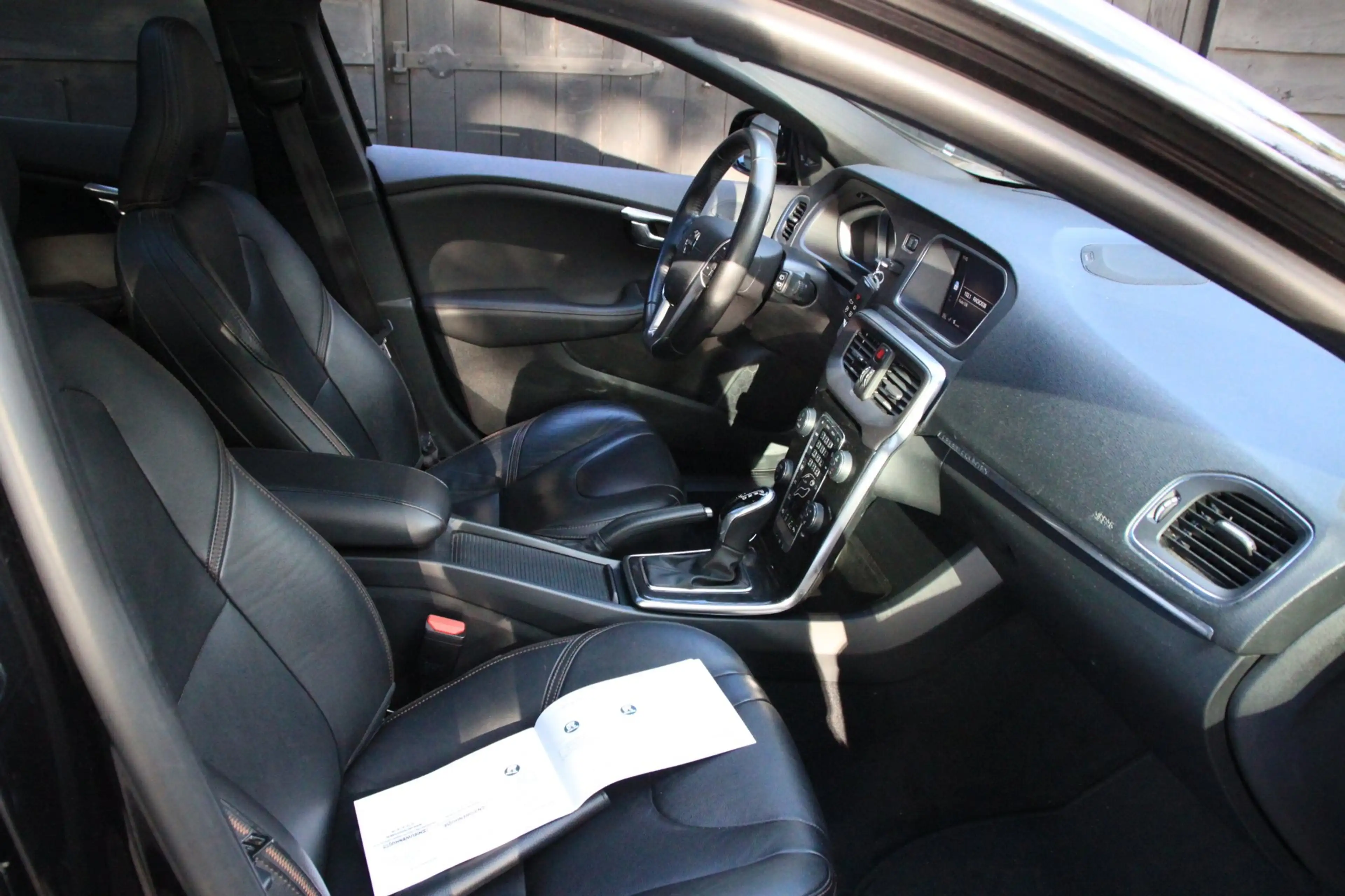 Volvo V40 Cross Country 1.5 T3 Polar+ Luxury Panorama/Camera/Leer/Blis/Ada — photo 12