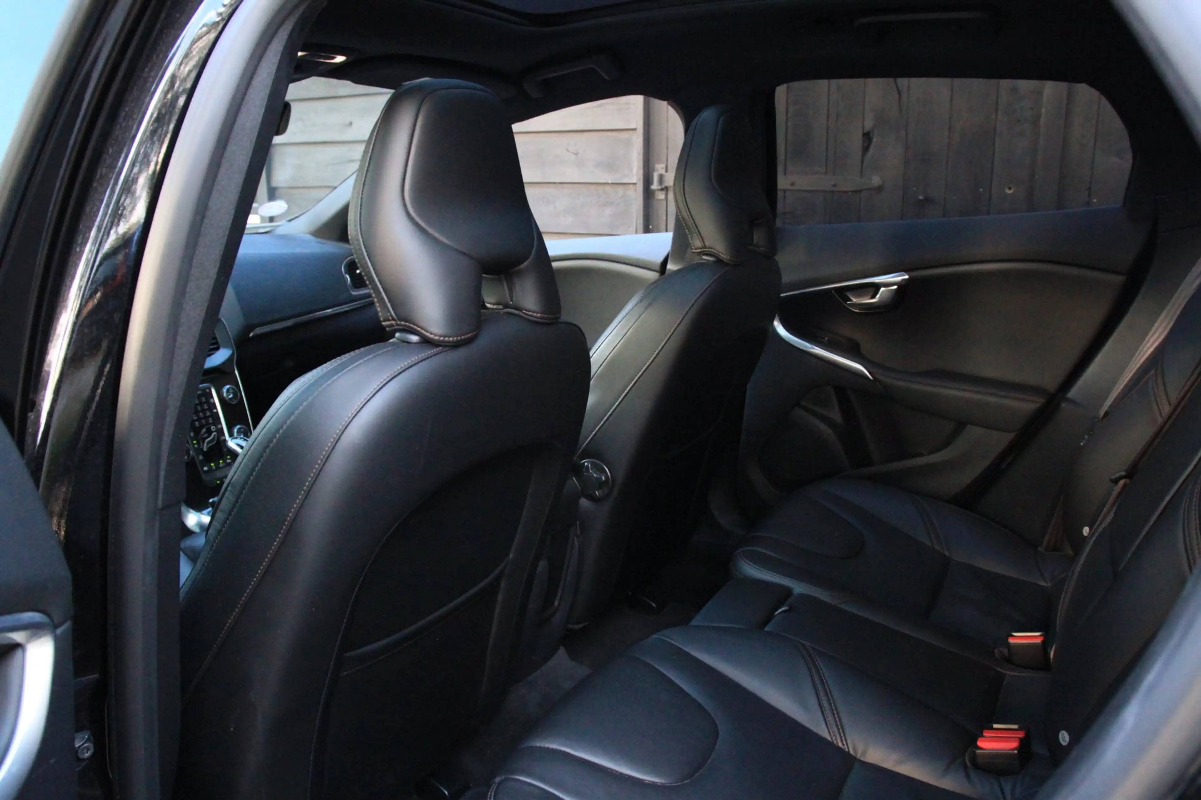 Volvo V40 Cross Country 1.5 T3 Polar+ Luxury Panorama/Camera/Leer/Blis/Ada — photo 22