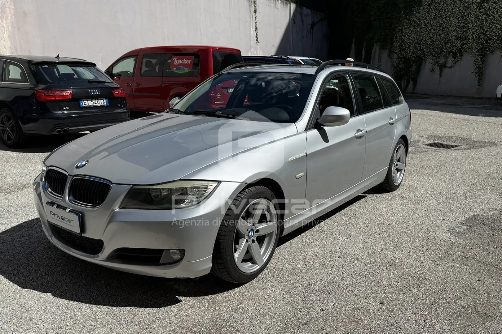 BMW 318 318d cat Touring Attiva Argento - 1