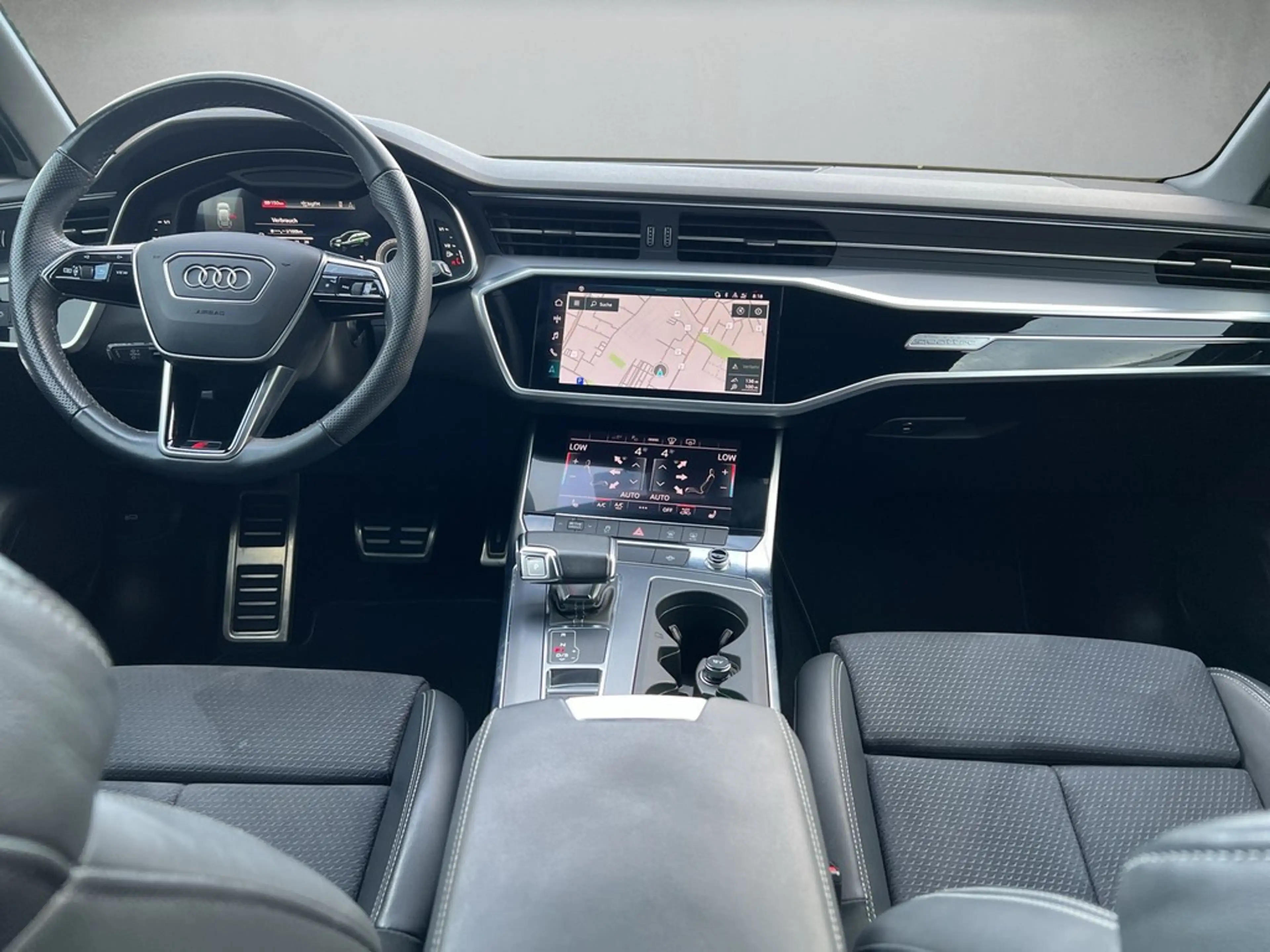 Audi A6 Avant sport 55 TFSI e quattro S tronic *HUD* — photo 9