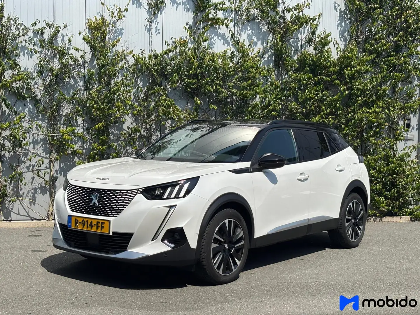 Peugeot e-2008 EV GT Pack 50 kWh Wit - 1