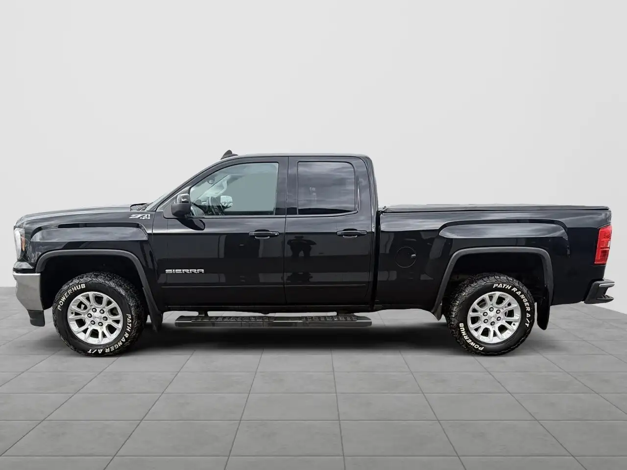 GMC Sierra 1500 снимка GMC Sierra 1500